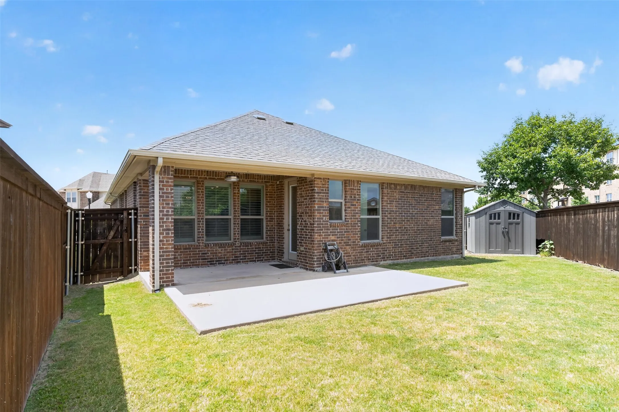 Single Family Residence For Sale in Denton County , 4804 Haven Ridge Road, Carrollton, Texas 75010, 3 Bedroom, 2 Bathroom, 2 Garage spaces, 1,850 Sqft, built in 2018, mls#21335569, Real Estate Agent in Carrollton, Homes For Sale in Denton county, Homes For Sale in Carrollton, Realtor in Carrollton Texas, Real Estate Brokerage Independent Realty Texas, Luminita Cordes Realtor
