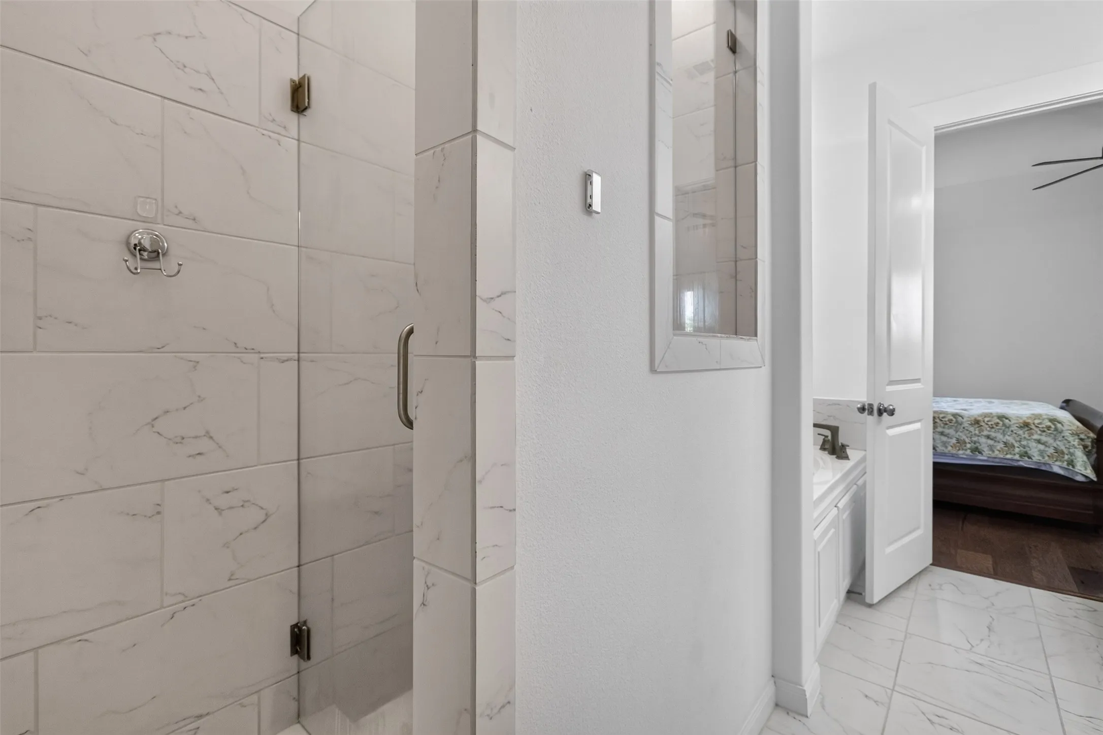 Single Family Residence For Sale in Denton County , 4804 Haven Ridge Road, Carrollton, Texas 75010, 3 Bedroom, 2 Bathroom, 2 Garage spaces, 1,850 Sqft, built in 2018, mls#21335569, Real Estate Agent in Carrollton, Homes For Sale in Denton county, Homes For Sale in Carrollton, Realtor in Carrollton Texas, Real Estate Brokerage Independent Realty Texas, Luminita Cordes Realtor