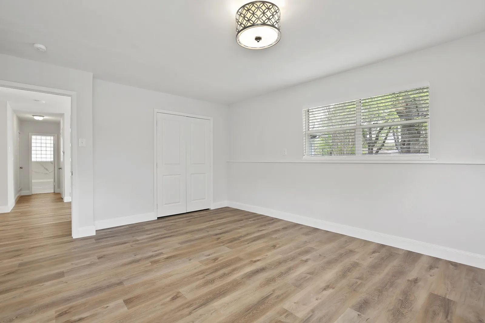 Single Family Residence For Sale in Dallas County , 426 Pittman Street, Richardson, Texas 75081, 4 Bedroom, 2 Bathroom, Garage spaces, 1,992 Sqft, built in 1952, mls#21349640, Real Estate Agent in Richardson, Homes For Sale in Dallas county, Homes For Sale in Richardson, Realtor in Richardson Texas, Real Estate Brokerage Independent Realty Texas, Luminita Cordes Realtor
