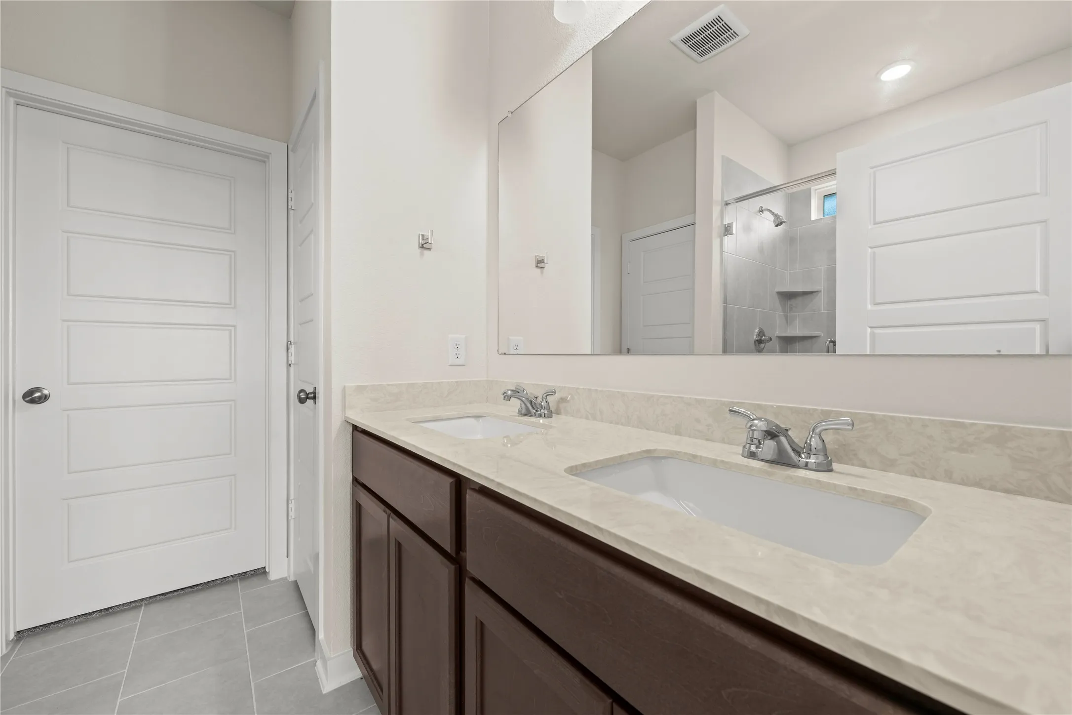Single Family Residence For Sale in Mc Lennan County , 808 N Fork Ranch Road, Waco, Texas 76705, 3 Bedroom, 2 Bathroom, 2 Garage spaces, 1,510 Sqft, built in 2026, mls#21349897, Real Estate Agent in Waco, Homes For Sale in Mc Lennan county, Homes For Sale in Waco, Realtor in Waco Texas, Real Estate Brokerage Independent Realty Texas, Luminita Cordes Realtor