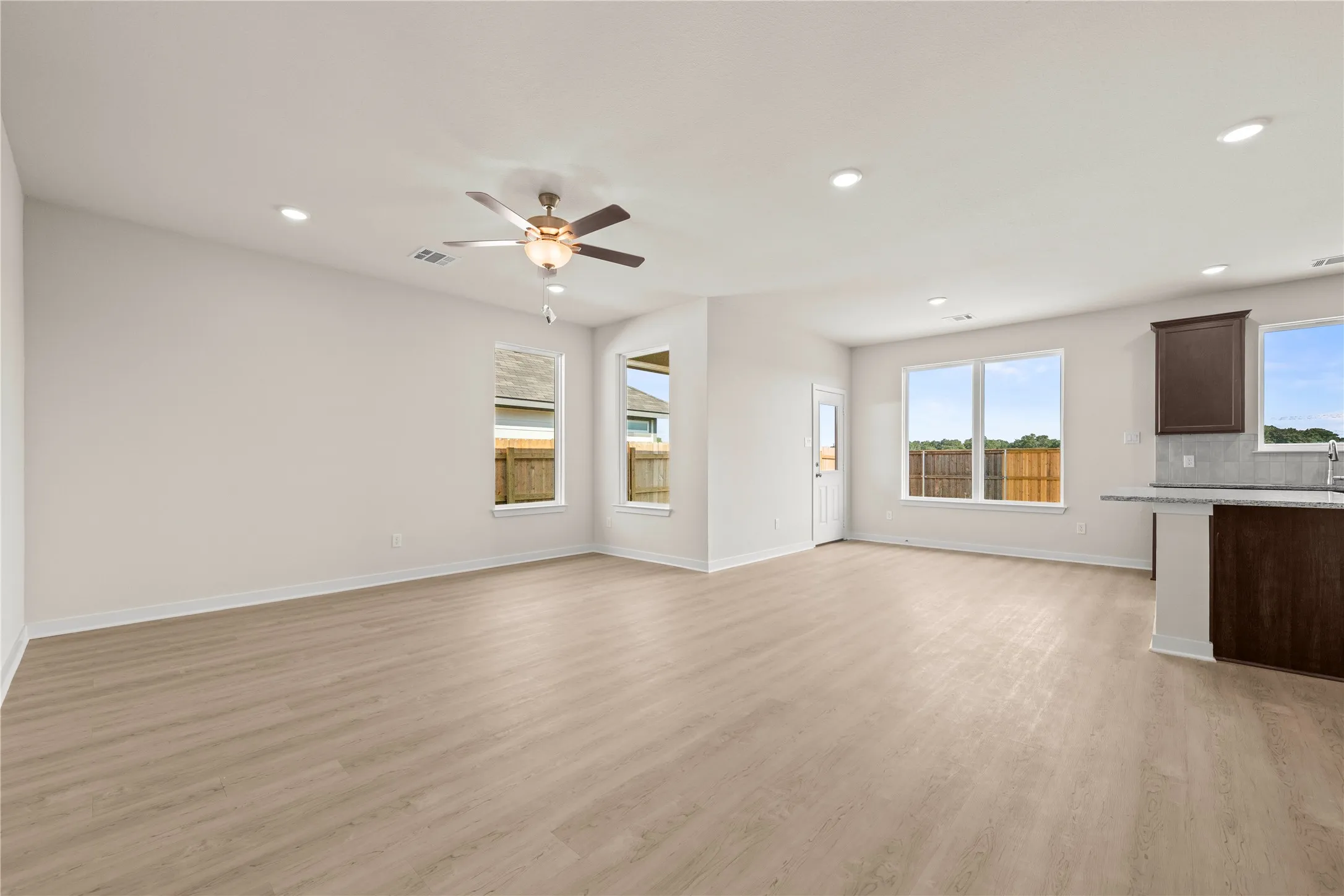 Single Family Residence For Sale in Mc Lennan County , 808 N Fork Ranch Road, Waco, Texas 76705, 3 Bedroom, 2 Bathroom, 2 Garage spaces, 1,510 Sqft, built in 2026, mls#21349897, Real Estate Agent in Waco, Homes For Sale in Mc Lennan county, Homes For Sale in Waco, Realtor in Waco Texas, Real Estate Brokerage Independent Realty Texas, Luminita Cordes Realtor