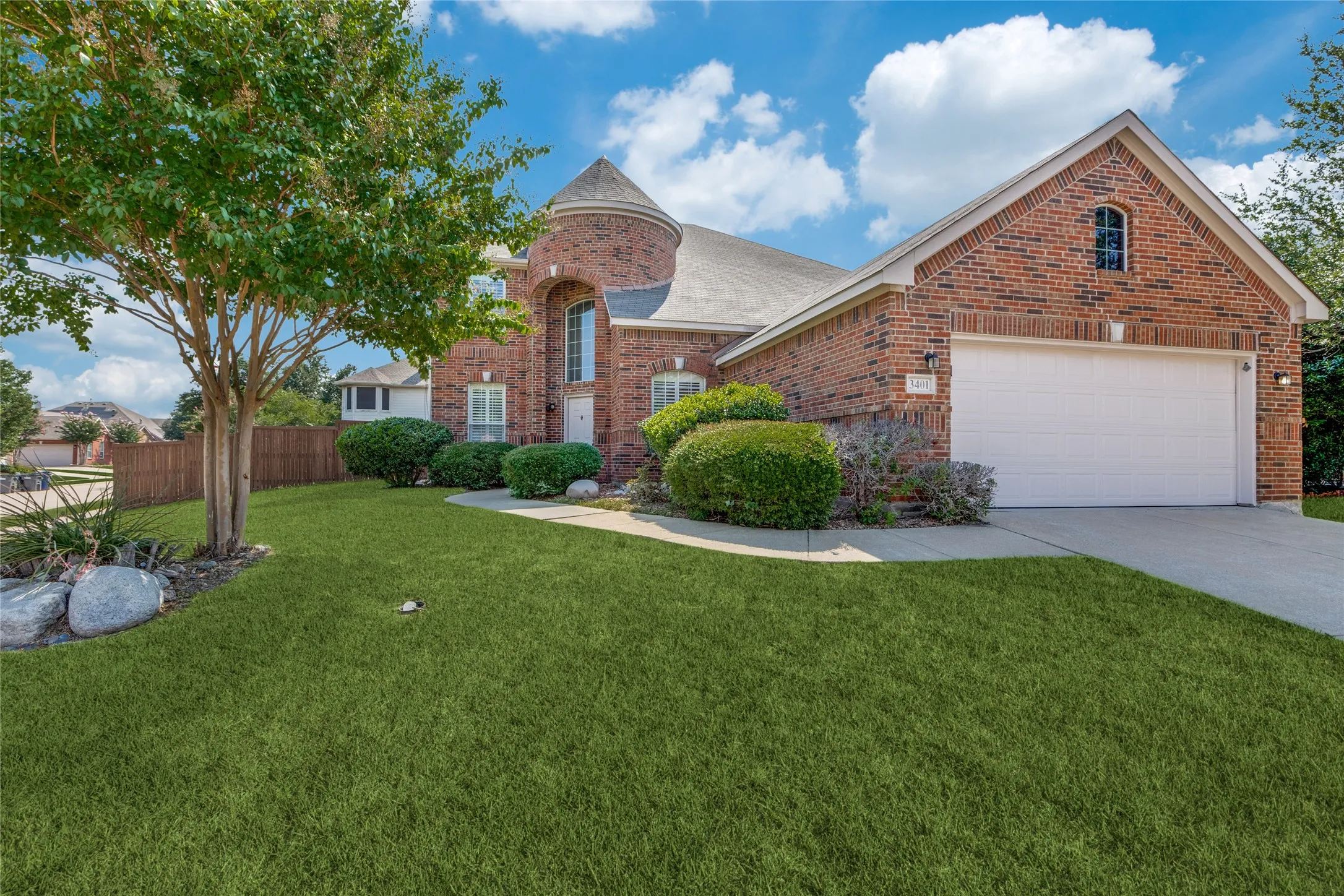 Single Family Residence For Rent in Collin County , 3401 Maddock Drive, Mc Kinney, Texas 75070, 4 Bedroom, 3 Bathroom, 2 Garage spaces, 2,663 Sqft, built in 2002, mls#21349904, Real Estate Agent in Mc Kinney, Homes For Rent in Collin county, Homes For Rent in Mc Kinney, Realtor in Mc Kinney Texas, Real Estate Brokerage Independent Realty Texas, Luminita Cordes Realtor