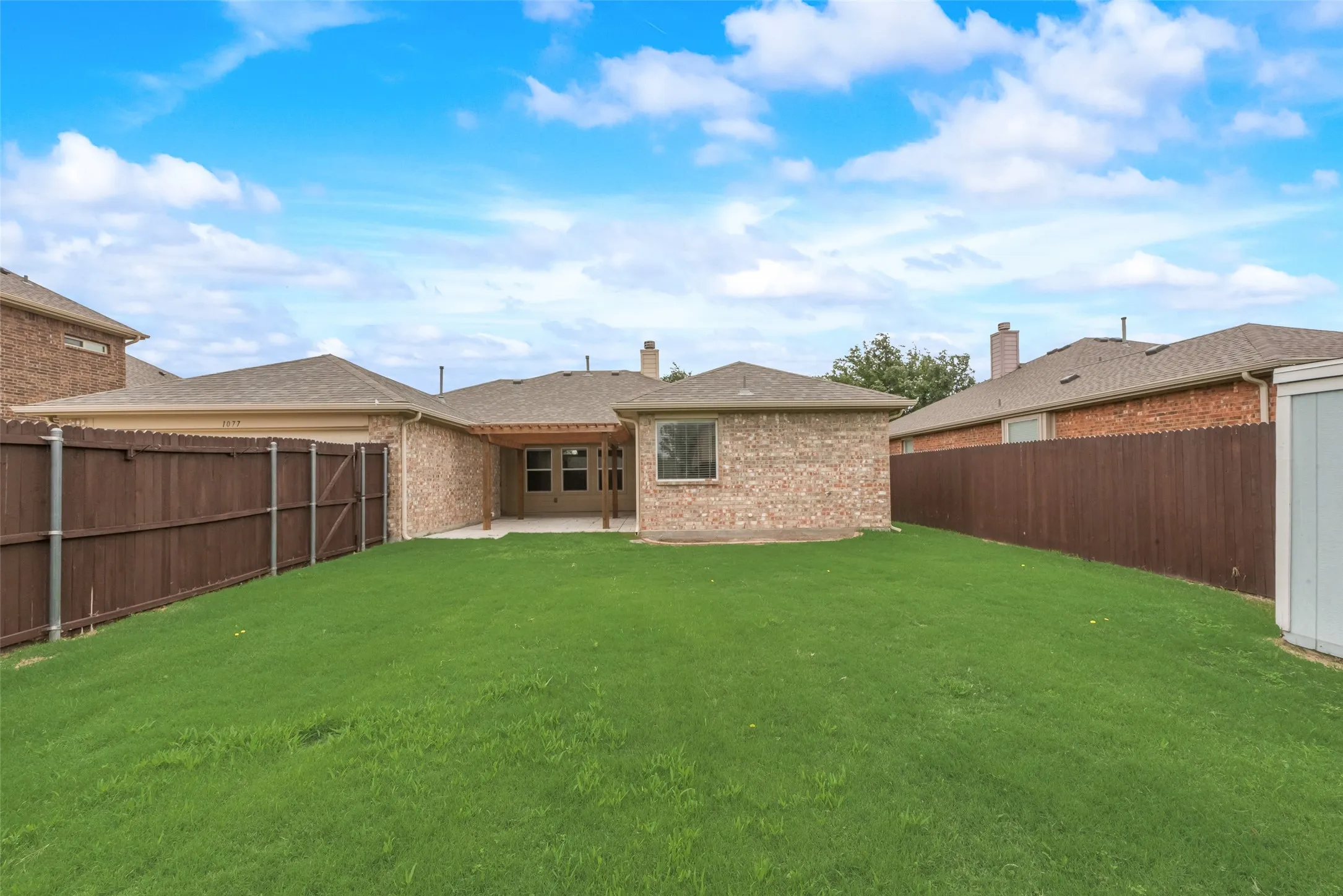 Single Family Residence For Rent in Rockwall County , 1077 Hampton Bay Drive, Rockwall, Texas 75087, 4 Bedroom, 2 Bathroom, 2 Garage spaces, 1,868 Sqft, built in 2011, mls#21349913, Real Estate Agent in Rockwall, Homes For Rent in Rockwall county, Homes For Rent in Rockwall, Realtor in Rockwall Texas, Real Estate Brokerage Independent Realty Texas, Luminita Cordes Realtor
