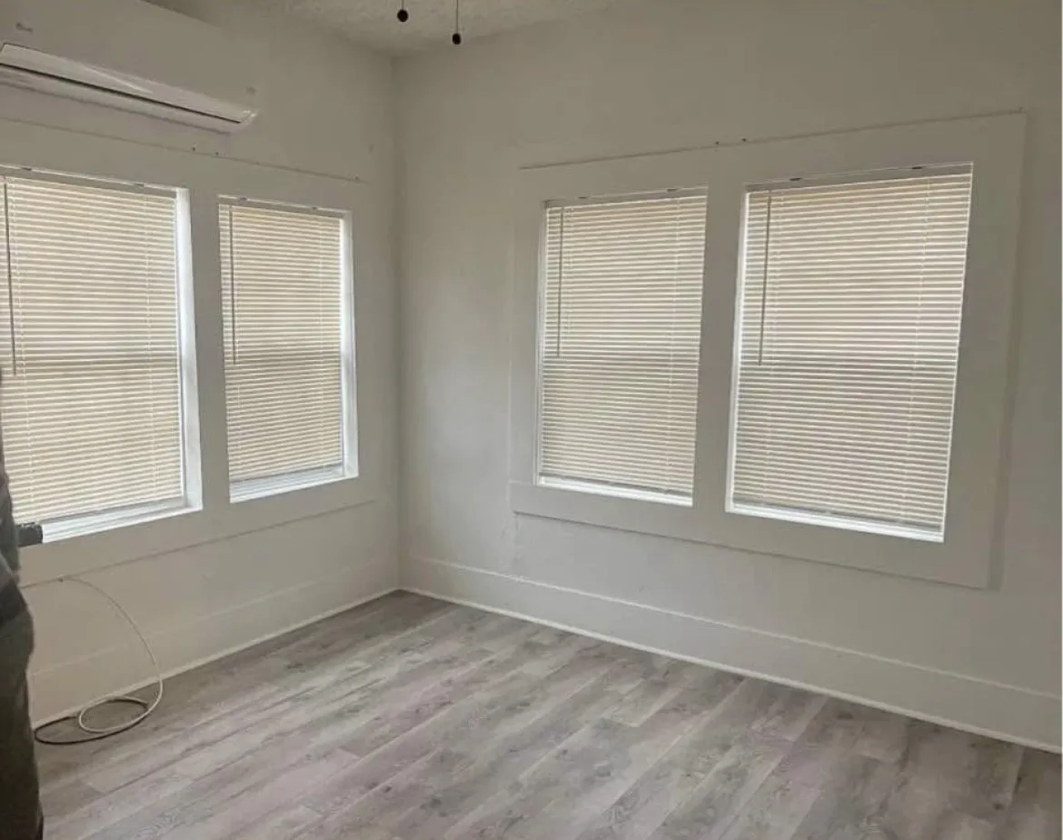 Duplex For Sale in Taylor County , 1209 Chestnut, Abilene, Texas 79602, 2 Bedroom, 2 Bathroom, Garage spaces, 0 Sqft, built in 1935, mls#21349920, Real Estate Agent in Abilene, Homes For Sale in Taylor county, Homes For Sale in Abilene, Realtor in Abilene Texas, Real Estate Brokerage Independent Realty Texas, Luminita Cordes Realtor