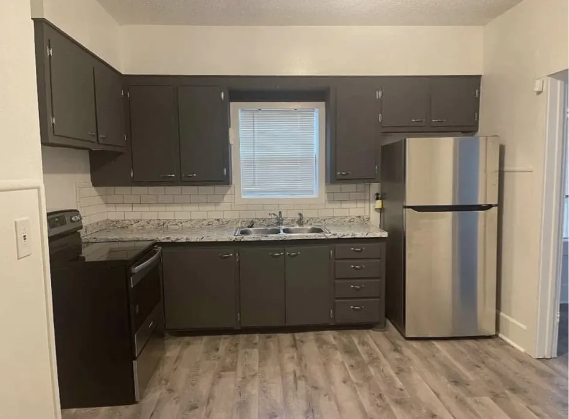Duplex For Sale in Taylor County , 1209 Chestnut, Abilene, Texas 79602, 2 Bedroom, 2 Bathroom, Garage spaces, 0 Sqft, built in 1935, mls#21349920, Real Estate Agent in Abilene, Homes For Sale in Taylor county, Homes For Sale in Abilene, Realtor in Abilene Texas, Real Estate Brokerage Independent Realty Texas, Luminita Cordes Realtor