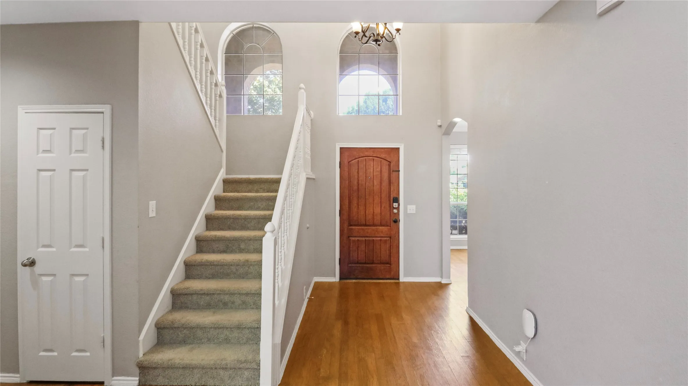 Single Family Residence For Sale in Collin County , 9512 Preston Vineyard Drive, Frisco, Texas 75035, 4 Bedroom, 3 Bathroom, 2 Garage spaces, 2,660 Sqft, built in 1995, mls#21349943, Real Estate Agent in Frisco, Homes For Sale in Collin county, Homes For Sale in Frisco, Realtor in Frisco Texas, Real Estate Brokerage Independent Realty Texas, Luminita Cordes Realtor