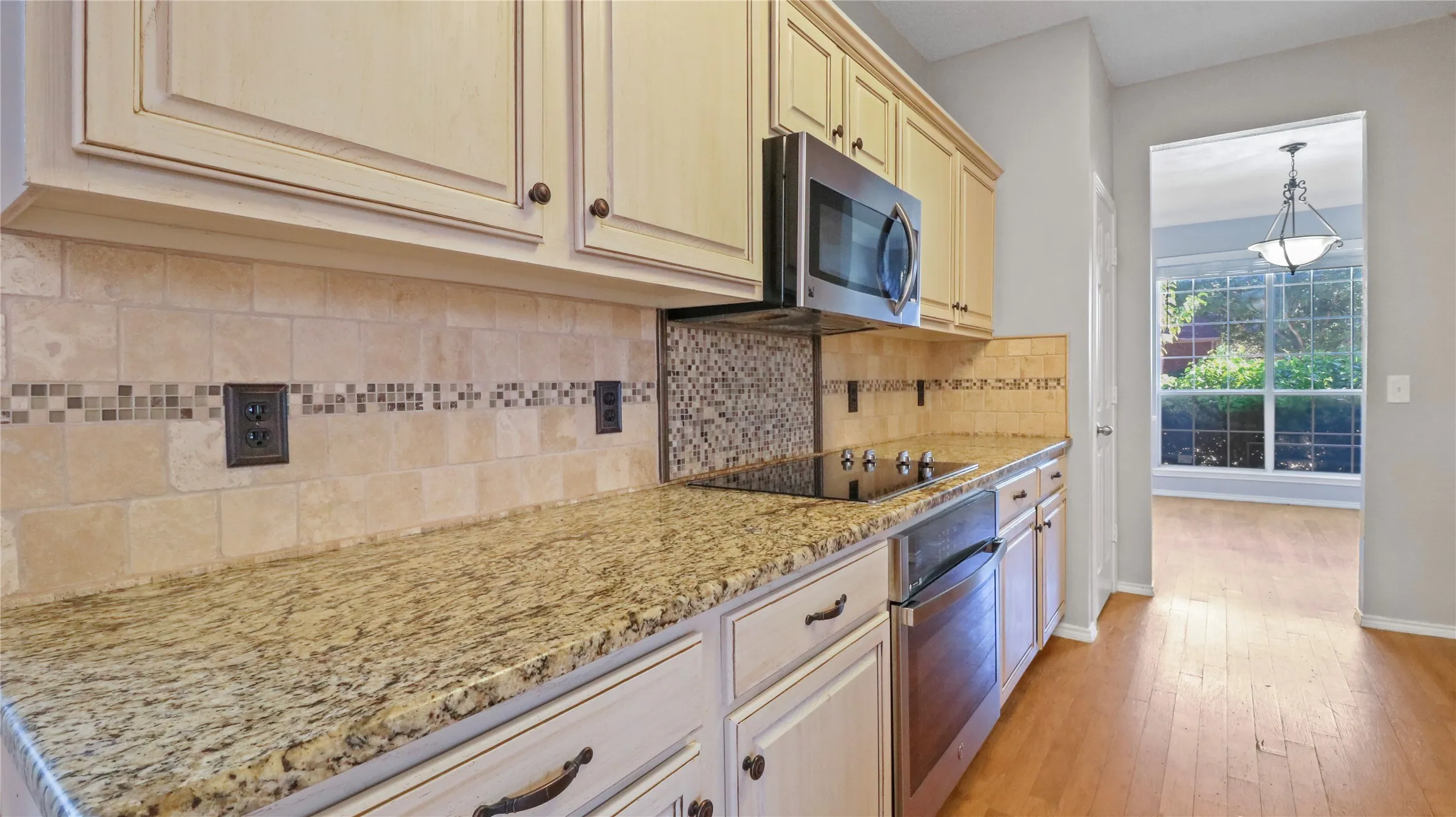 Single Family Residence For Sale in Collin County , 9512 Preston Vineyard Drive, Frisco, Texas 75035, 4 Bedroom, 3 Bathroom, 2 Garage spaces, 2,660 Sqft, built in 1995, mls#21349943, Real Estate Agent in Frisco, Homes For Sale in Collin county, Homes For Sale in Frisco, Realtor in Frisco Texas, Real Estate Brokerage Independent Realty Texas, Luminita Cordes Realtor