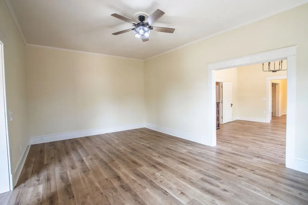 Single Family Residence For Sale in Shackelford County , 232 S Jacobs Street, Albany, Texas 76430, 3 Bedroom, 2 Bathroom, Garage spaces, 2,375 Sqft, built in 1921, mls#21349329, Real Estate Agent in Albany, Homes For Sale in Shackelford county, Homes For Sale in Albany, Realtor in Albany Texas, Real Estate Brokerage Independent Realty Texas, Luminita Cordes Realtor