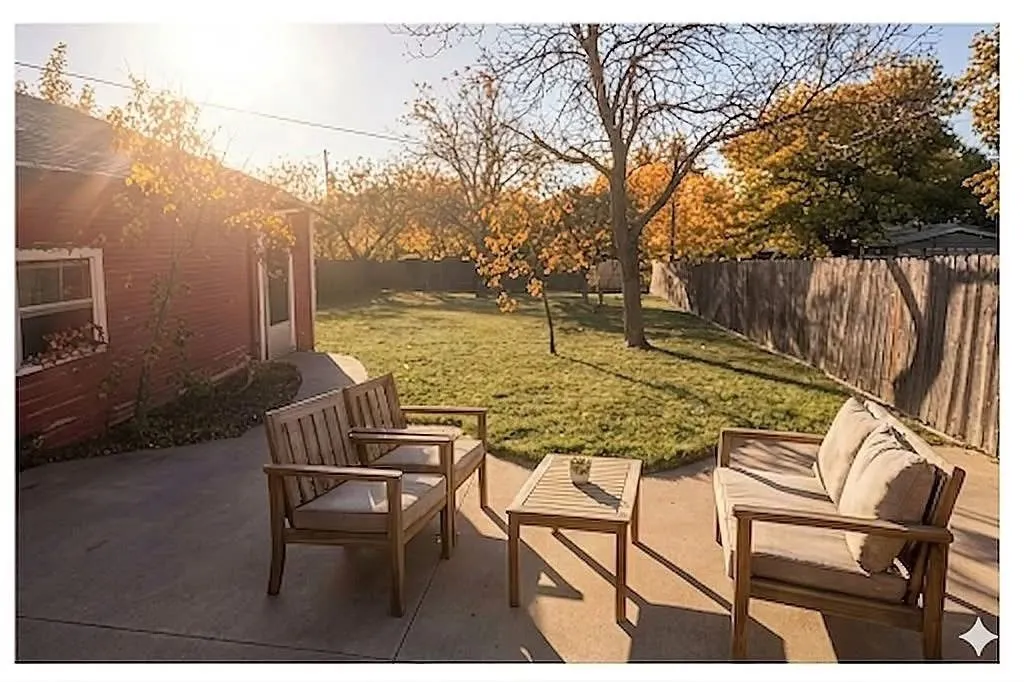 Single Family Residence For Sale in Shackelford County , 232 S Jacobs Street, Albany, Texas 76430, 3 Bedroom, 2 Bathroom, Garage spaces, 2,375 Sqft, built in 1921, mls#21349329, Real Estate Agent in Albany, Homes For Sale in Shackelford county, Homes For Sale in Albany, Realtor in Albany Texas, Real Estate Brokerage Independent Realty Texas, Luminita Cordes Realtor