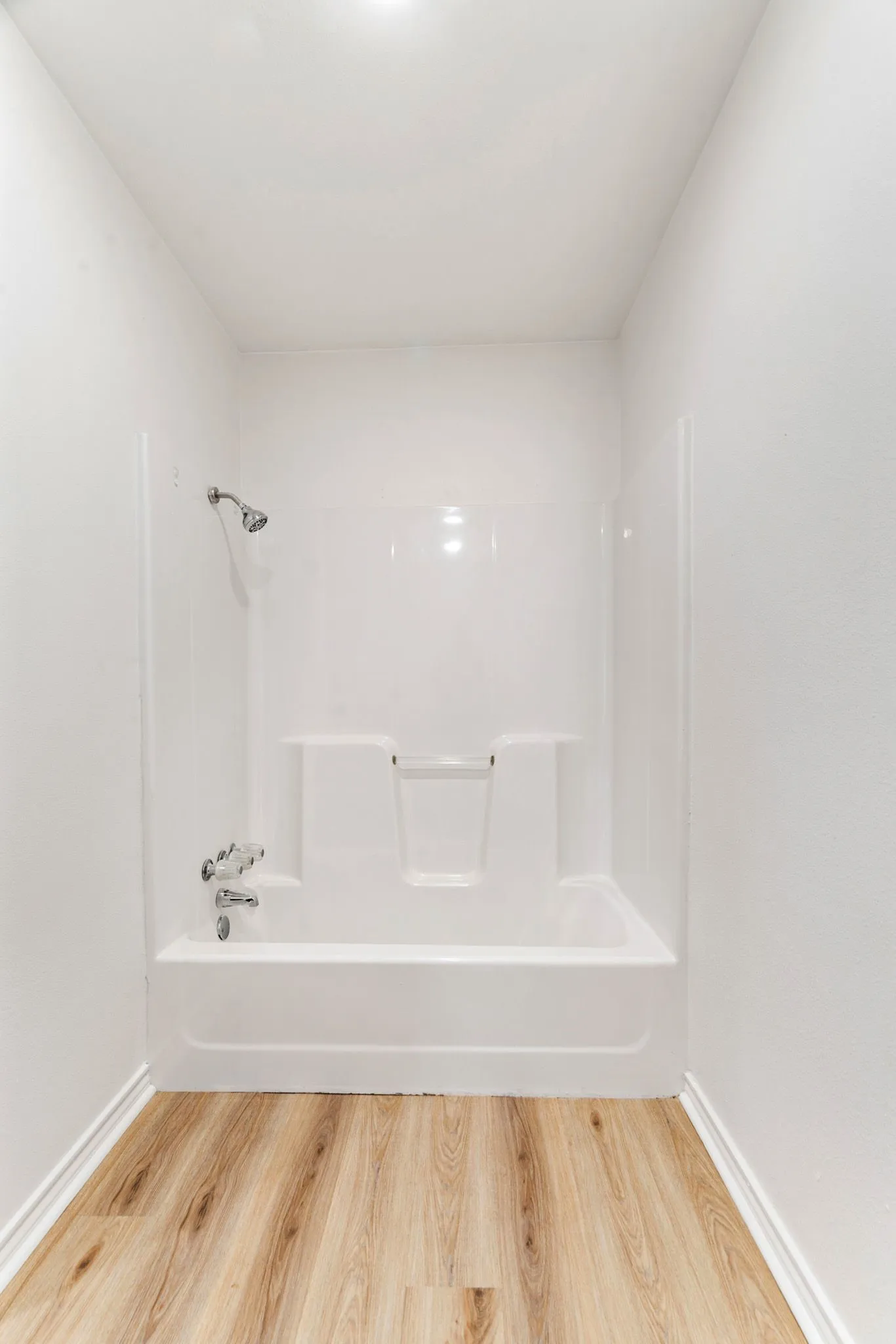 Single Family Residence For Sale in Lamar County , 470 Chestnut Lane, Reno, Texas 75462, 3 Bedroom, 2 Bathroom, 2 Garage spaces, 1,472 Sqft, built in 1995, mls#21349220, Real Estate Agent in Reno, Homes For Sale in Lamar county, Homes For Sale in Reno, Realtor in Reno Texas, Real Estate Brokerage Independent Realty Texas, Luminita Cordes Realtor