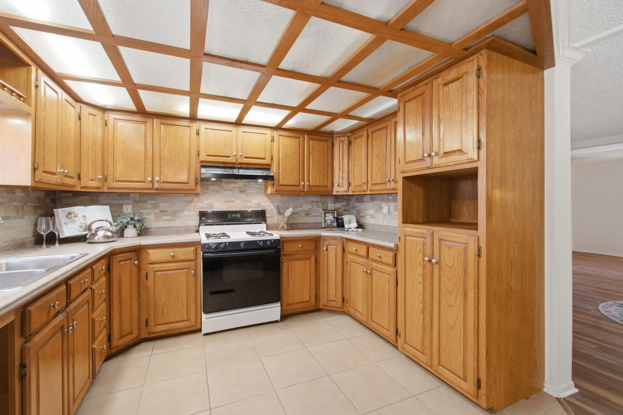 Manufactured Home For Sale in Taylor County , 5849 Atlantic Drive, Abilene, Texas 79606, 5 Bedroom, 2 Bathroom, 2 Garage spaces, 1,880 Sqft, built in 1976, mls#21349655, Real Estate Agent in Abilene, Homes For Sale in Taylor county, Homes For Sale in Abilene, Realtor in Abilene Texas, Real Estate Brokerage Independent Realty Texas, Luminita Cordes Realtor