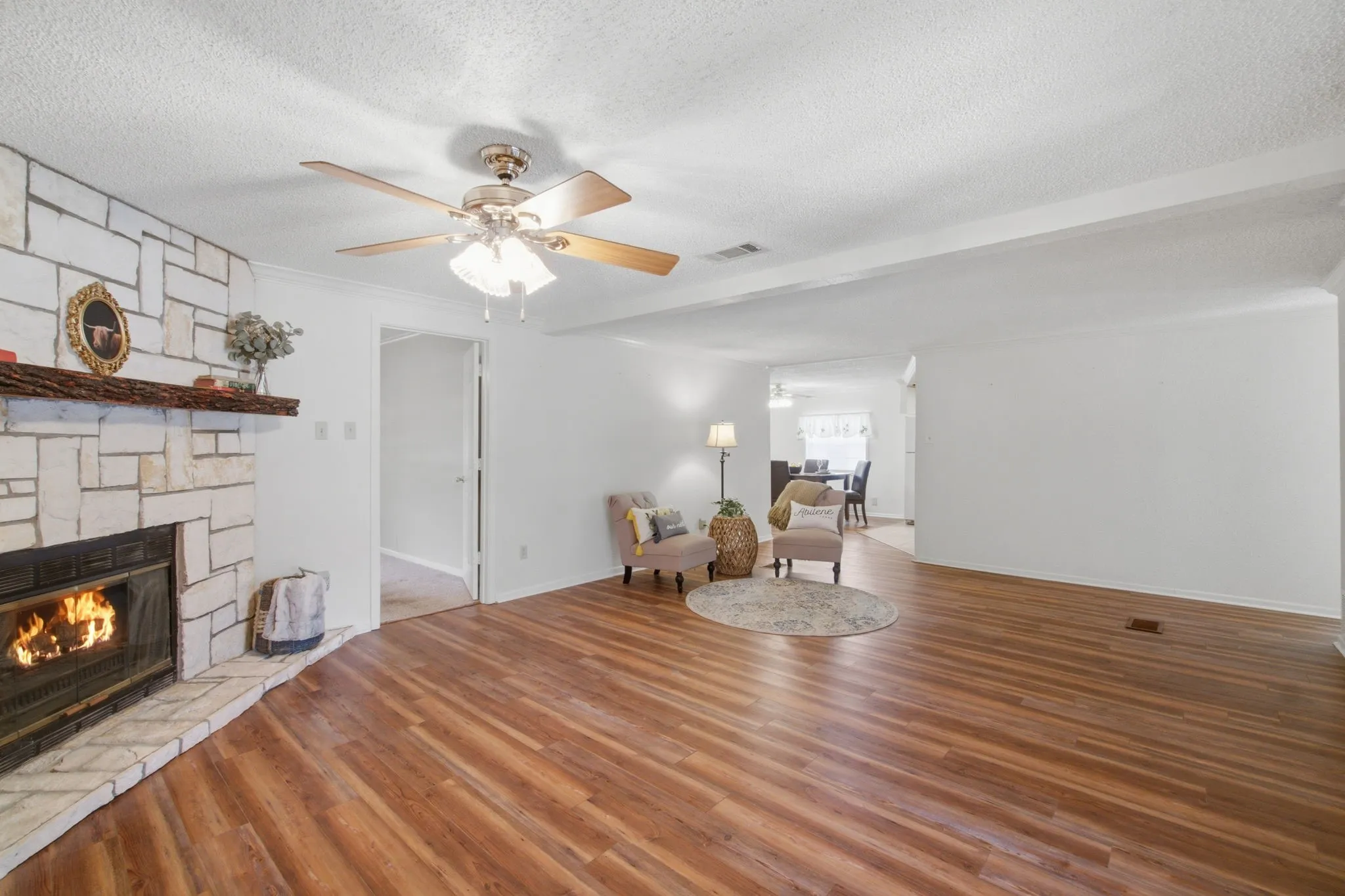 Manufactured Home For Sale in Taylor County , 5849 Atlantic Drive, Abilene, Texas 79606, 5 Bedroom, 2 Bathroom, 2 Garage spaces, 1,880 Sqft, built in 1976, mls#21349655, Real Estate Agent in Abilene, Homes For Sale in Taylor county, Homes For Sale in Abilene, Realtor in Abilene Texas, Real Estate Brokerage Independent Realty Texas, Luminita Cordes Realtor