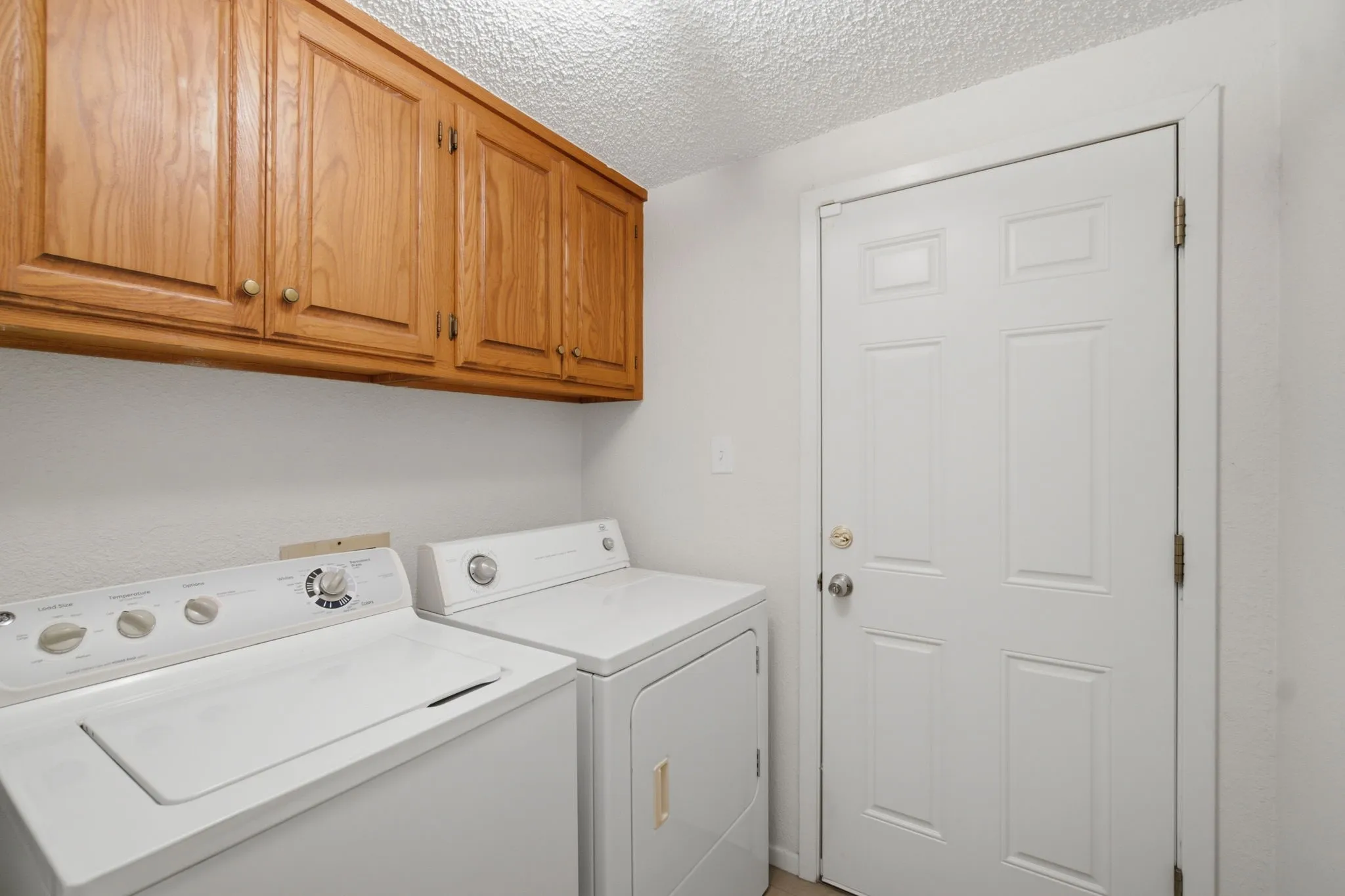 Manufactured Home For Sale in Taylor County , 5849 Atlantic Drive, Abilene, Texas 79606, 5 Bedroom, 2 Bathroom, 2 Garage spaces, 1,880 Sqft, built in 1976, mls#21349655, Real Estate Agent in Abilene, Homes For Sale in Taylor county, Homes For Sale in Abilene, Realtor in Abilene Texas, Real Estate Brokerage Independent Realty Texas, Luminita Cordes Realtor