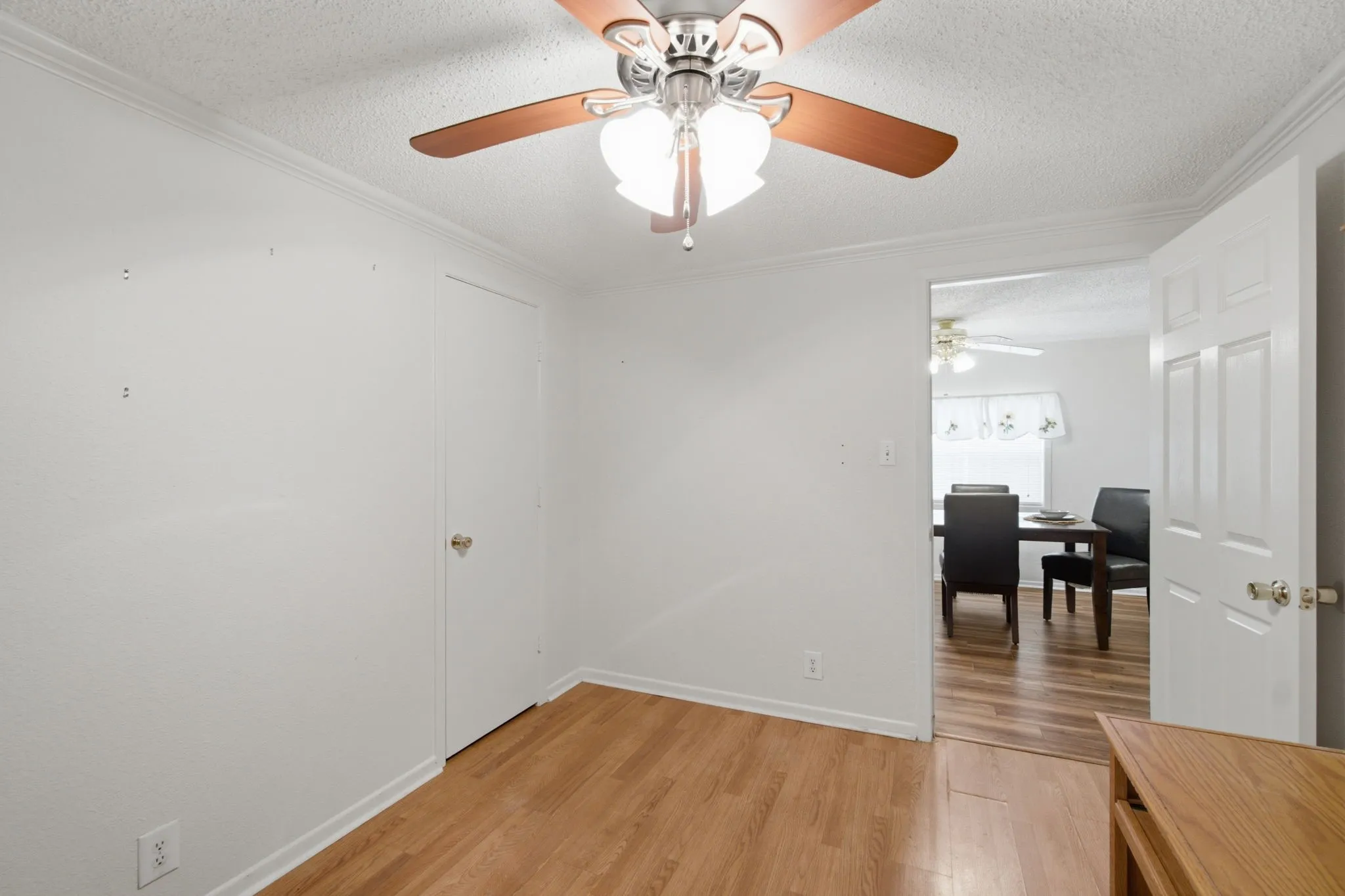 Manufactured Home For Sale in Taylor County , 5849 Atlantic Drive, Abilene, Texas 79606, 5 Bedroom, 2 Bathroom, 2 Garage spaces, 1,880 Sqft, built in 1976, mls#21349655, Real Estate Agent in Abilene, Homes For Sale in Taylor county, Homes For Sale in Abilene, Realtor in Abilene Texas, Real Estate Brokerage Independent Realty Texas, Luminita Cordes Realtor