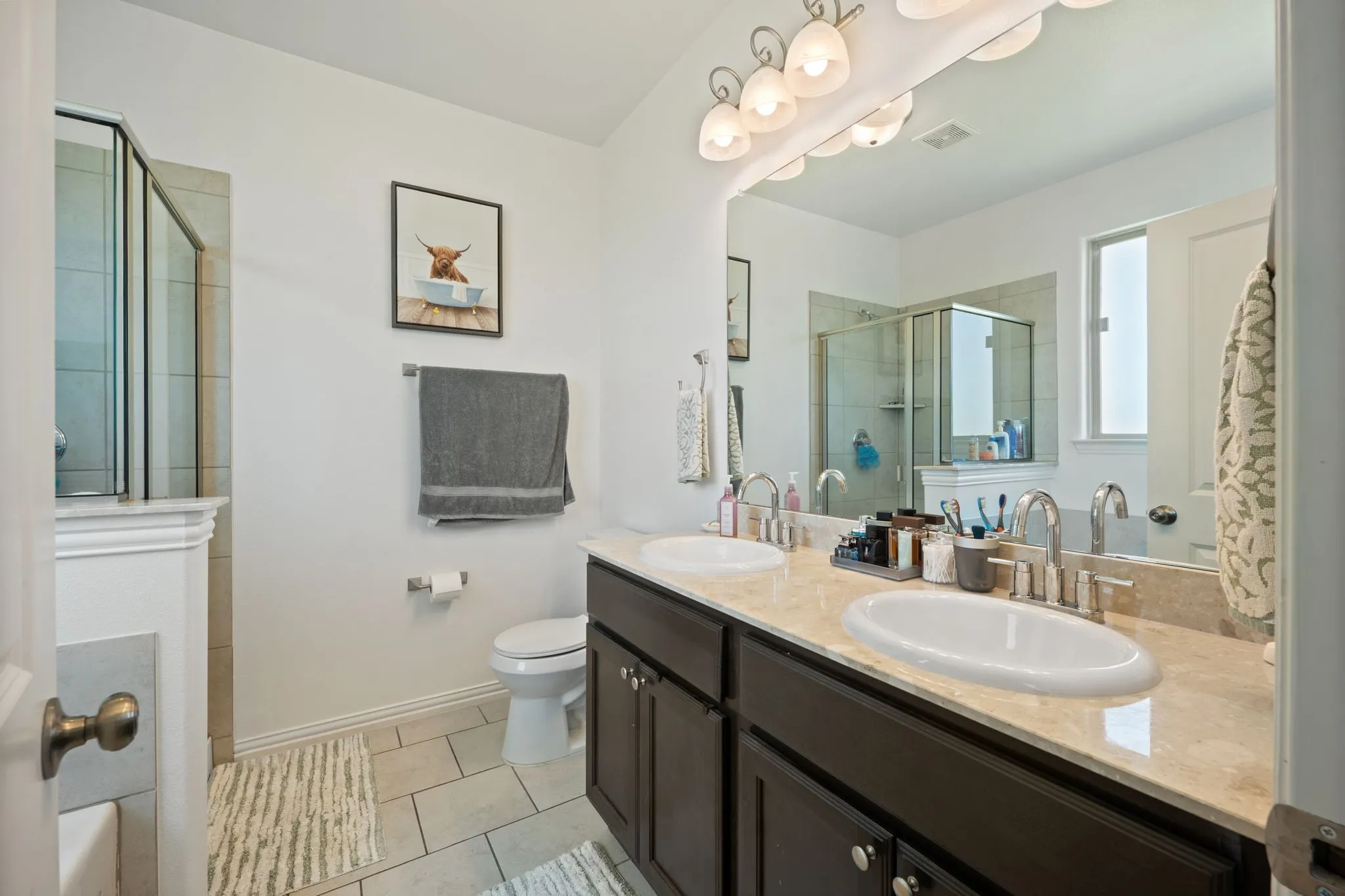 Single Family Residence For Sale in Tarrant County , 312 Marble Creek Drive, Fort Worth, Texas 76131, 3 Bedroom, 2 Bathroom, 2 Garage spaces, 1,471 Sqft, built in 2018, mls#21349971, Real Estate Agent in Fort Worth, Homes For Sale in Tarrant county, Homes For Sale in Fort Worth, Realtor in Fort Worth Texas, Real Estate Brokerage Independent Realty Texas, Luminita Cordes Realtor
