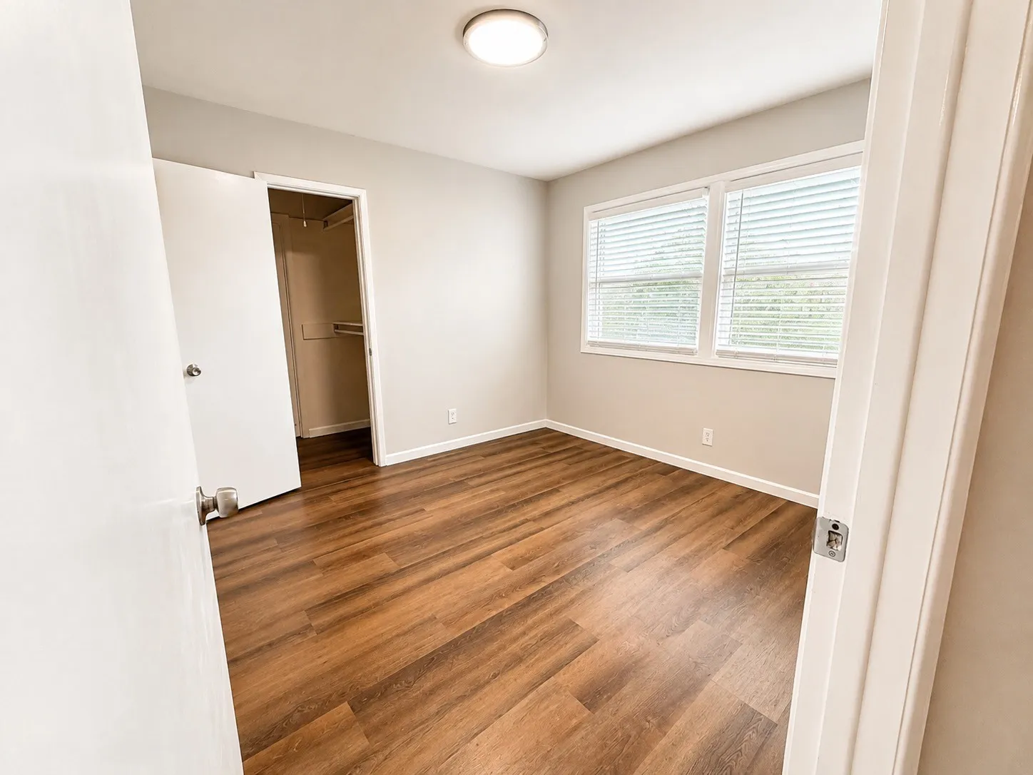 Secondary bedroom without staging