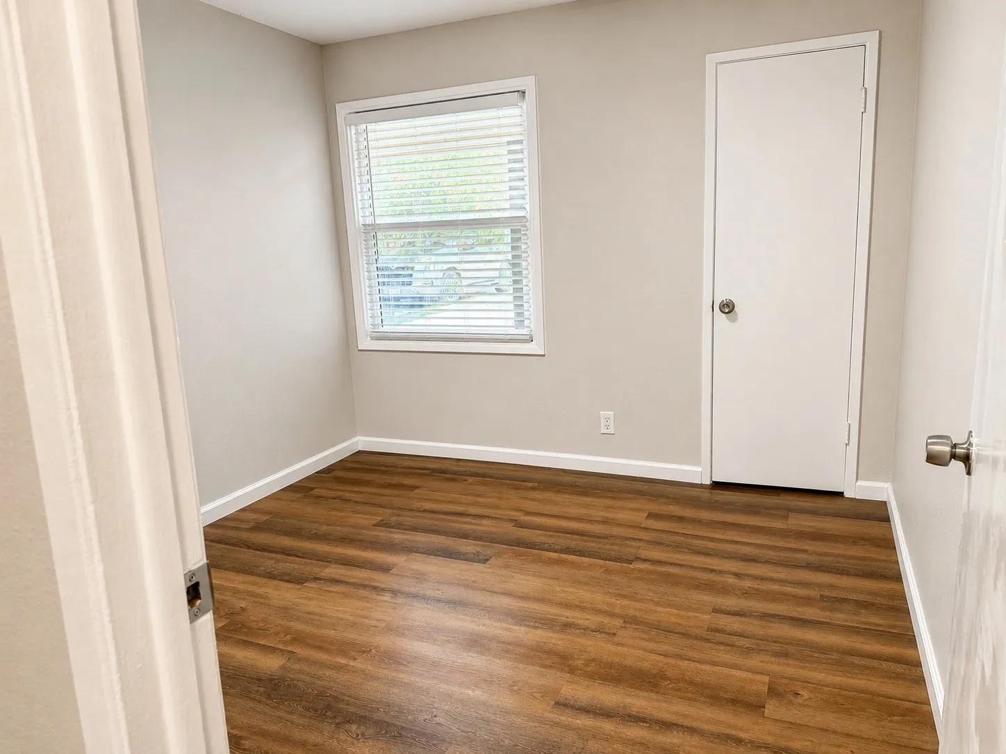 Secondary bedroom without staging