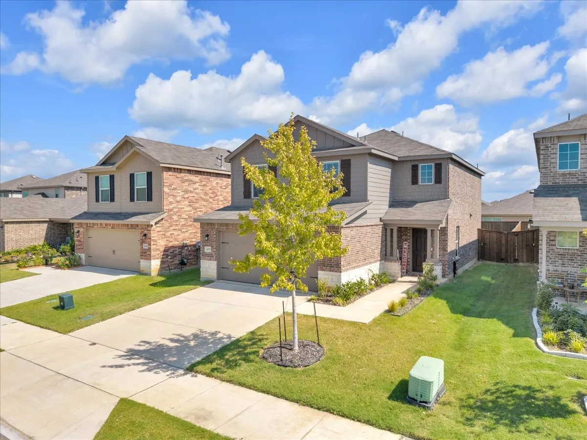 Single Family Residence For Rent in Denton County , 14152 Calderwood Street, Pilot Point, Texas 76258, 3 Bedroom, 3 Bathroom, 2 Garage spaces, 2,108 Sqft, built in 2023, mls#21349498, Real Estate Agent in Pilot Point, Homes For Rent in Denton county, Homes For Rent in Pilot Point, Realtor in Pilot Point Texas, Real Estate Brokerage Independent Realty Texas, Luminita Cordes Realtor