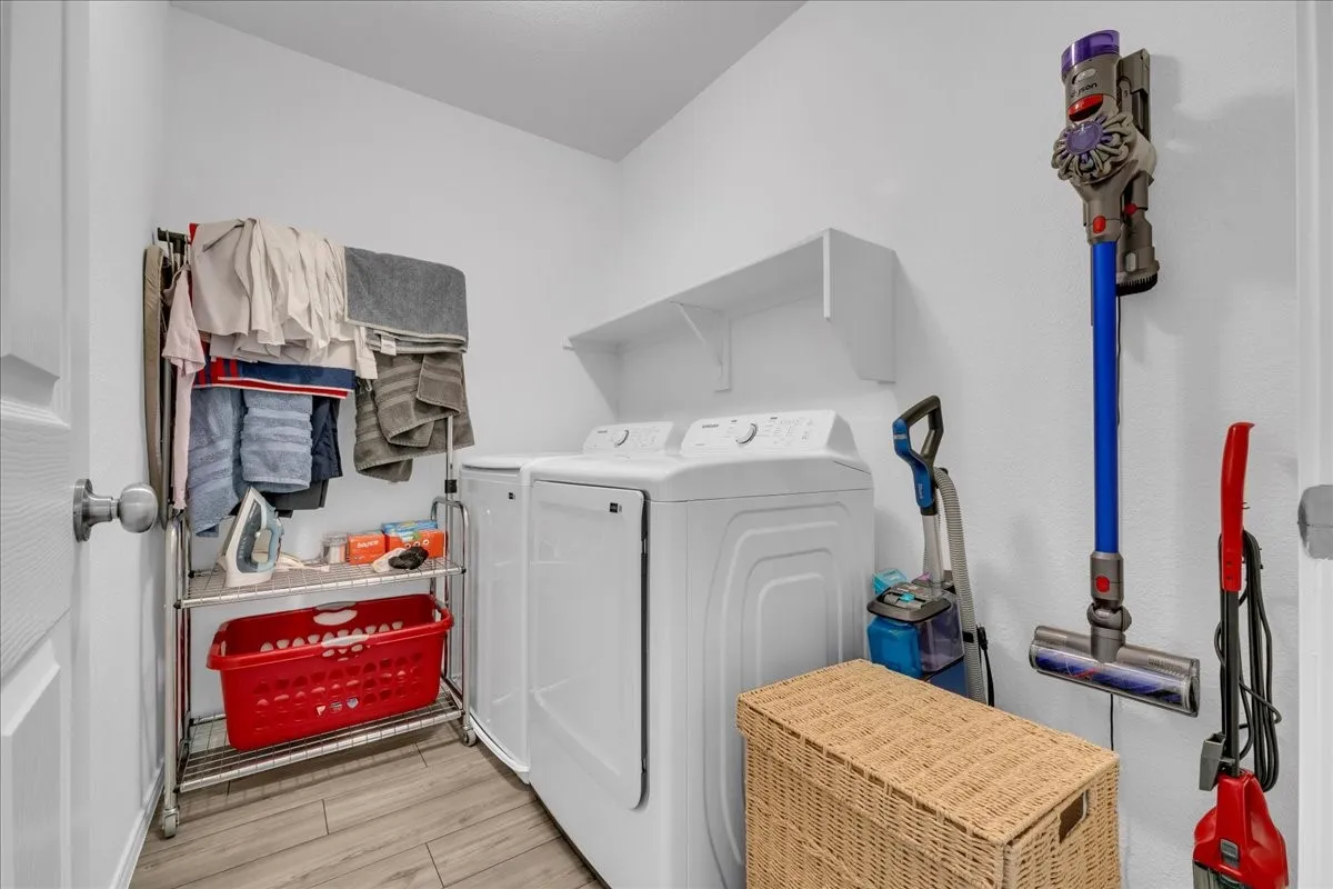 Single Family Residence For Rent in Denton County , 14152 Calderwood Street, Pilot Point, Texas 76258, 3 Bedroom, 3 Bathroom, 2 Garage spaces, 2,108 Sqft, built in 2023, mls#21349498, Real Estate Agent in Pilot Point, Homes For Rent in Denton county, Homes For Rent in Pilot Point, Realtor in Pilot Point Texas, Real Estate Brokerage Independent Realty Texas, Luminita Cordes Realtor