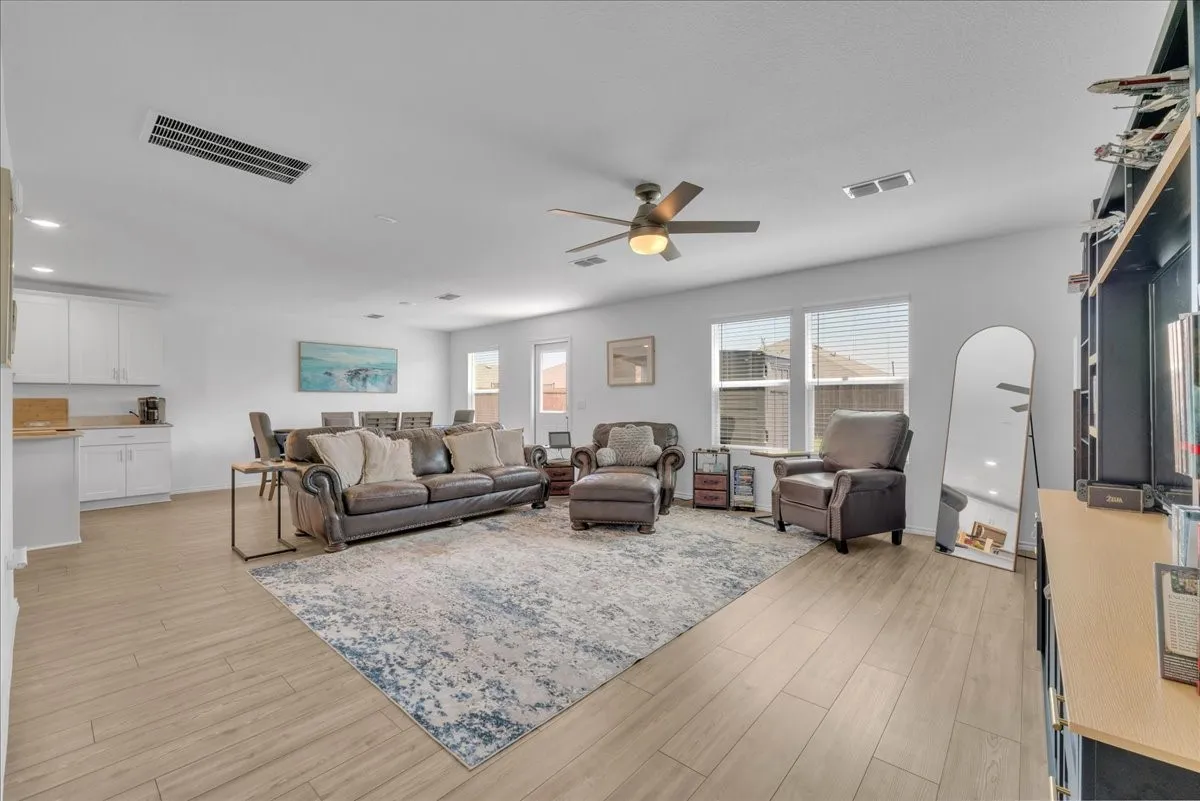 Single Family Residence For Rent in Denton County , 14152 Calderwood Street, Pilot Point, Texas 76258, 3 Bedroom, 3 Bathroom, 2 Garage spaces, 2,108 Sqft, built in 2023, mls#21349498, Real Estate Agent in Pilot Point, Homes For Rent in Denton county, Homes For Rent in Pilot Point, Realtor in Pilot Point Texas, Real Estate Brokerage Independent Realty Texas, Luminita Cordes Realtor