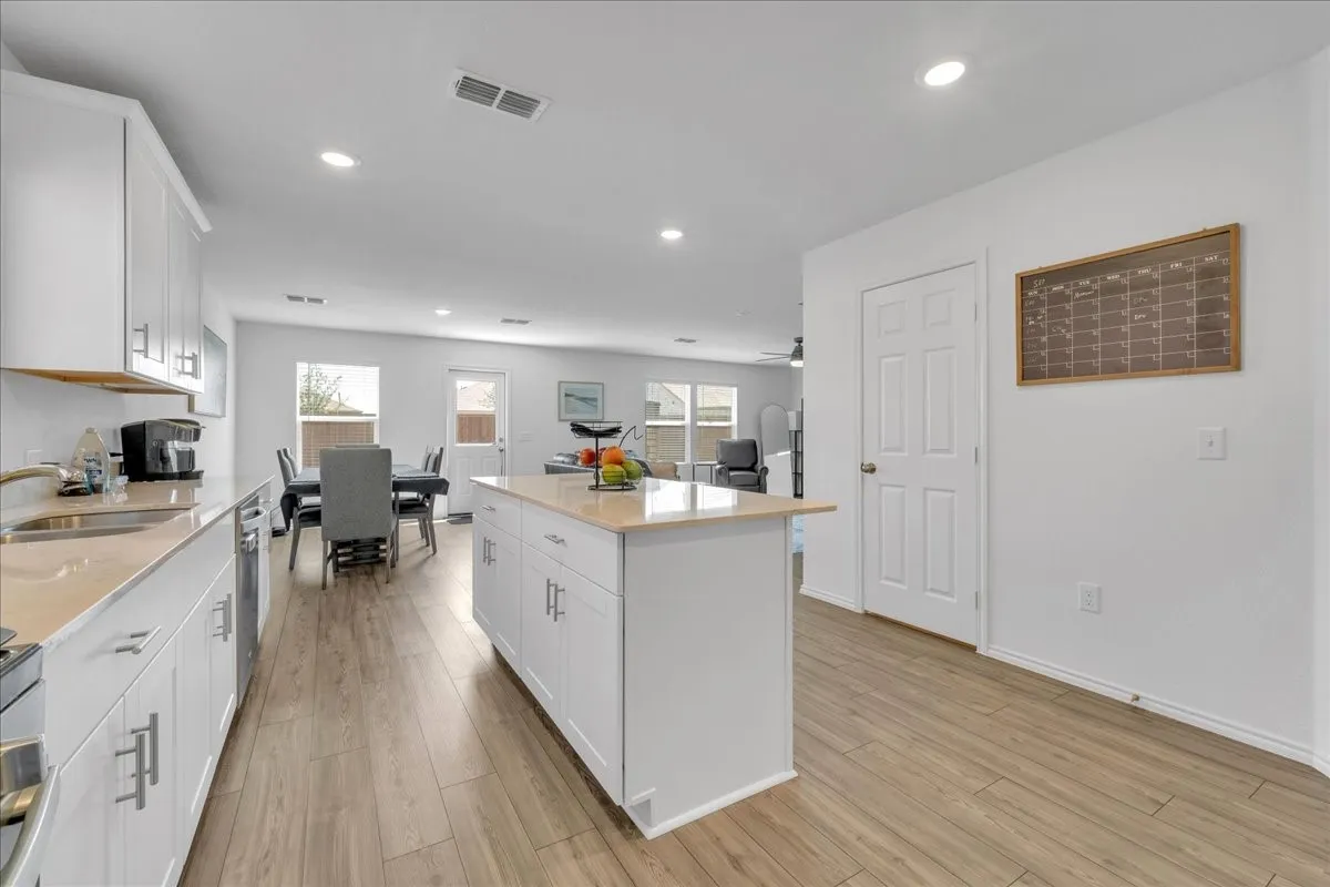 Single Family Residence For Rent in Denton County , 14152 Calderwood Street, Pilot Point, Texas 76258, 3 Bedroom, 3 Bathroom, 2 Garage spaces, 2,108 Sqft, built in 2023, mls#21349498, Real Estate Agent in Pilot Point, Homes For Rent in Denton county, Homes For Rent in Pilot Point, Realtor in Pilot Point Texas, Real Estate Brokerage Independent Realty Texas, Luminita Cordes Realtor