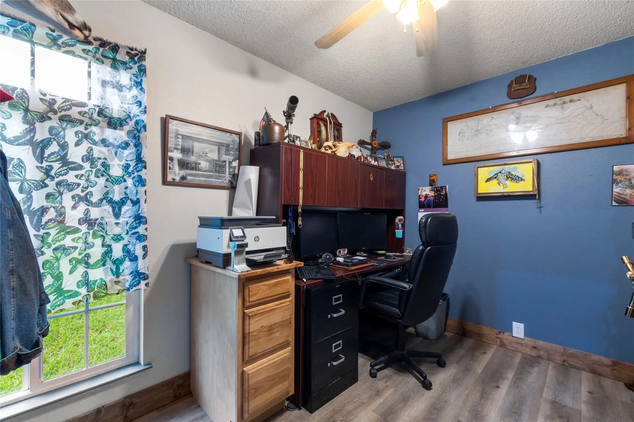 bedroom 3-currently used as an office