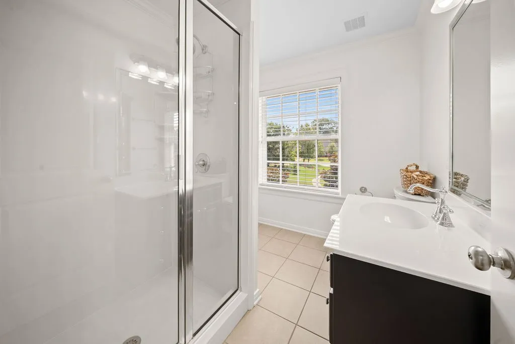 Single Family Residence For Sale in Smith County , 7637 Light Horse Court, Tyler, Texas 75703, 4 Bedroom, 4 Bathroom, 3 Garage spaces, 4,100 Sqft, built in 2005, mls#21344687, Real Estate Agent in Tyler, Homes For Sale in Smith county, Homes For Sale in Tyler, Realtor in Tyler Texas, Real Estate Brokerage Independent Realty Texas, Luminita Cordes Realtor