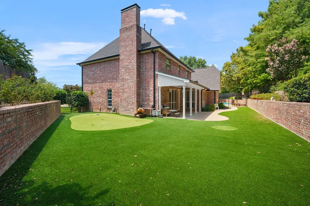 Single Family Residence For Sale in Smith County , 7637 Light Horse Court, Tyler, Texas 75703, 4 Bedroom, 4 Bathroom, 3 Garage spaces, 4,100 Sqft, built in 2005, mls#21344687, Real Estate Agent in Tyler, Homes For Sale in Smith county, Homes For Sale in Tyler, Realtor in Tyler Texas, Real Estate Brokerage Independent Realty Texas, Luminita Cordes Realtor