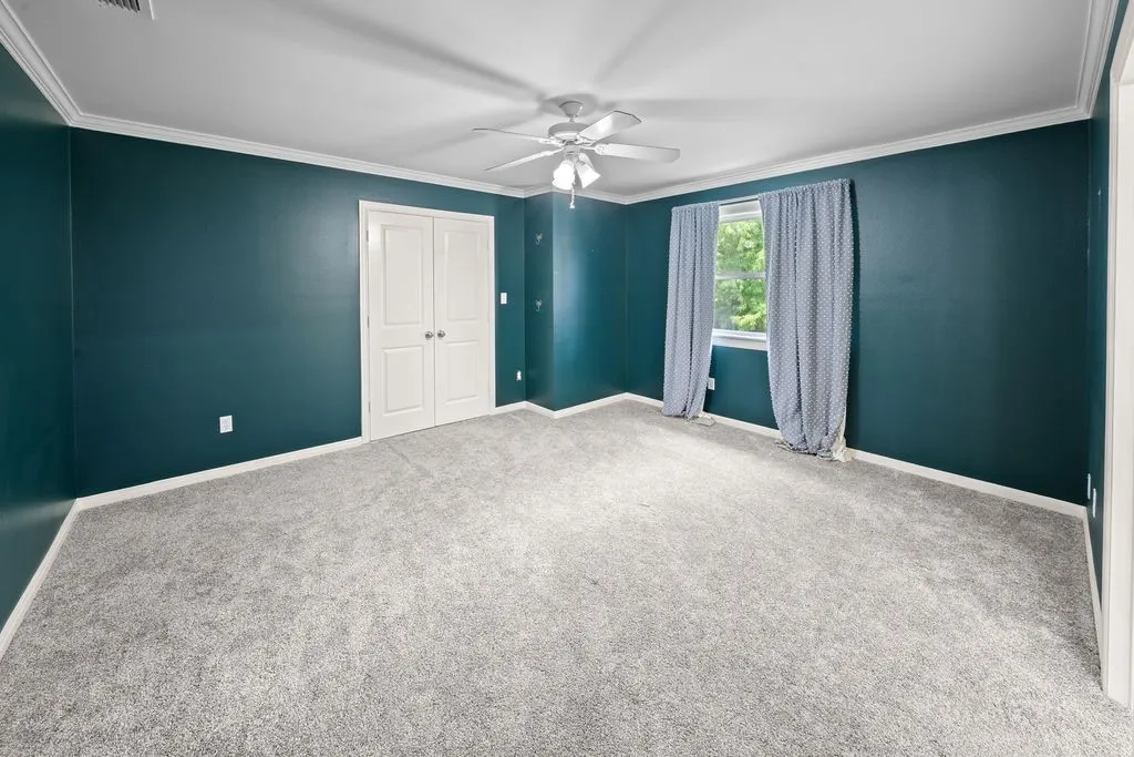 Single Family Residence For Sale in Smith County , 7637 Light Horse Court, Tyler, Texas 75703, 4 Bedroom, 4 Bathroom, 3 Garage spaces, 4,100 Sqft, built in 2005, mls#21344687, Real Estate Agent in Tyler, Homes For Sale in Smith county, Homes For Sale in Tyler, Realtor in Tyler Texas, Real Estate Brokerage Independent Realty Texas, Luminita Cordes Realtor