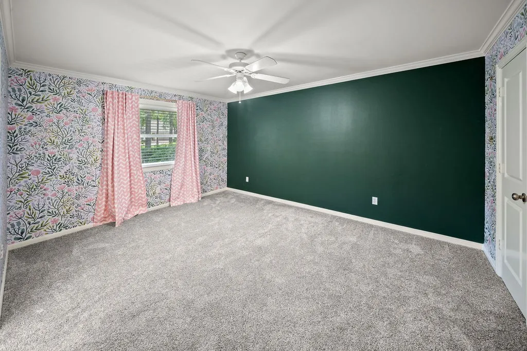 Single Family Residence For Sale in Smith County , 7637 Light Horse Court, Tyler, Texas 75703, 4 Bedroom, 4 Bathroom, 3 Garage spaces, 4,100 Sqft, built in 2005, mls#21344687, Real Estate Agent in Tyler, Homes For Sale in Smith county, Homes For Sale in Tyler, Realtor in Tyler Texas, Real Estate Brokerage Independent Realty Texas, Luminita Cordes Realtor