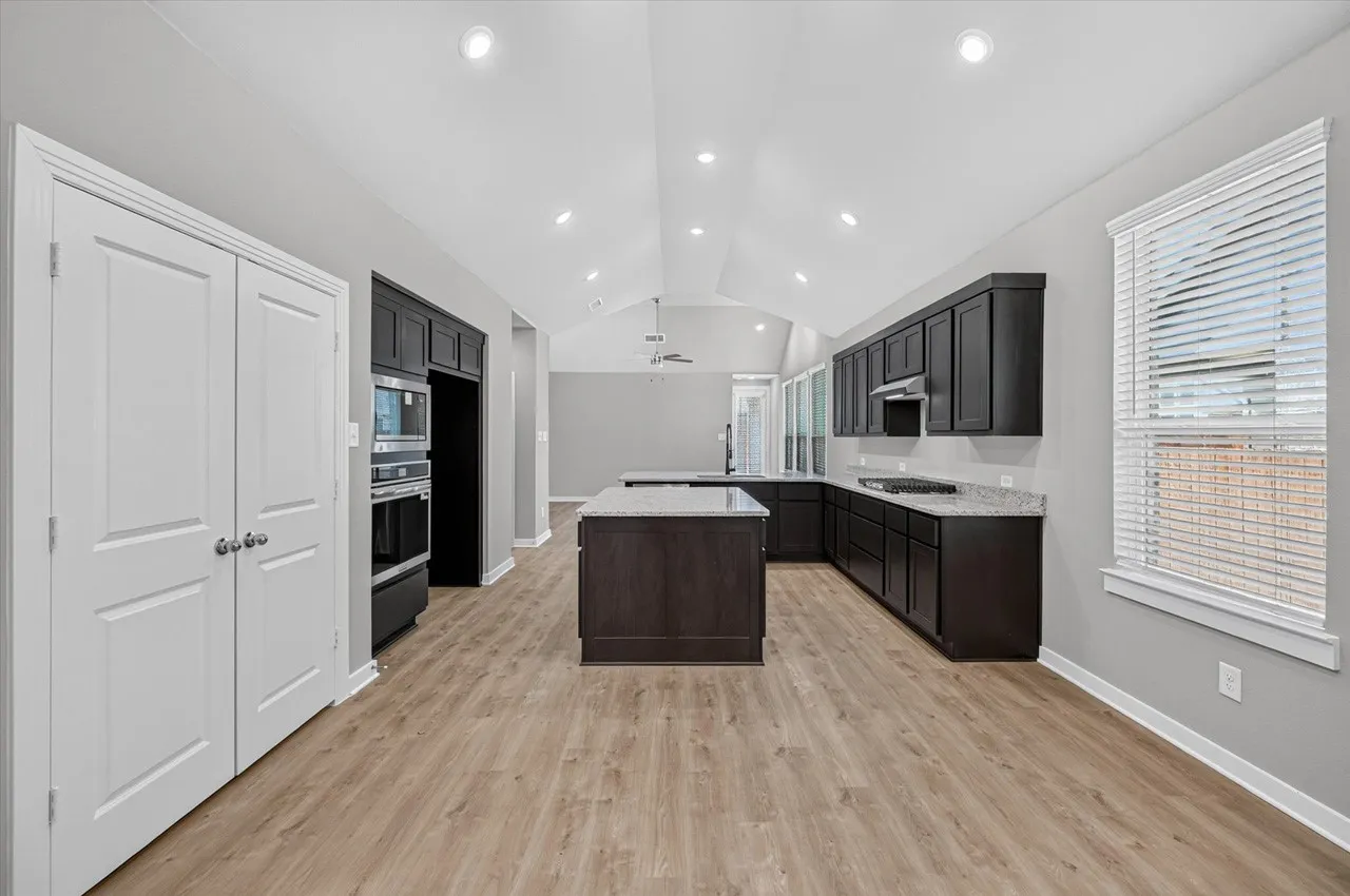 Single Family Residence For Sale in Kaufman County , 3011 Finney Street, Crandall, Texas 75114, 3 Bedroom, 2 Bathroom, 2 Garage spaces, 1,561 Sqft, built in 2026, mls#21349970, Real Estate Agent in Crandall, Homes For Sale in Kaufman county, Homes For Sale in Crandall, Realtor in Crandall Texas, Real Estate Brokerage Independent Realty Texas, Luminita Cordes Realtor