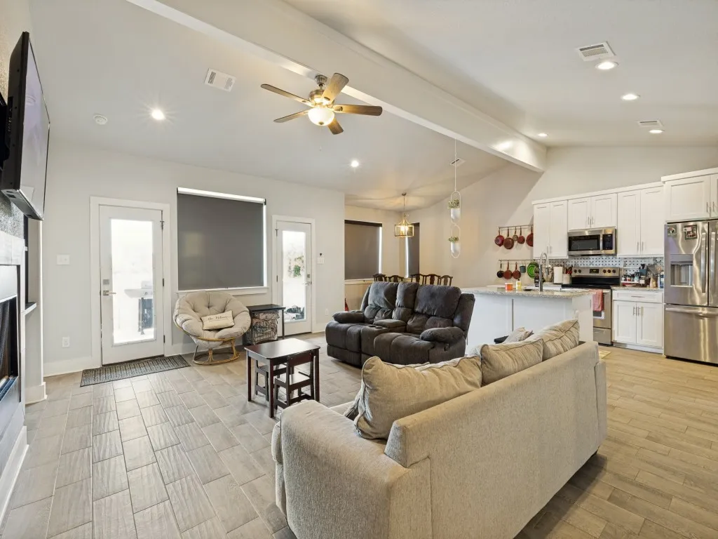 Single Family Residence For Sale in Jack County , 310 Oakwood Avenue, Jacksboro, Texas 76458, 3 Bedrooms, 2 Bathrooms, 2 Garage spaces, 1,914 Sqft, built in 2023, Price $269,000, mls#21350039, Real Estate Agent in Jacksboro, Homes For Sale in Jack county, Homes For Sale in Jacksboro, Realtor in Jacksboro Texas, Real Estate Brokerage Independent Realty Texas, Luminita Cordes Realtor