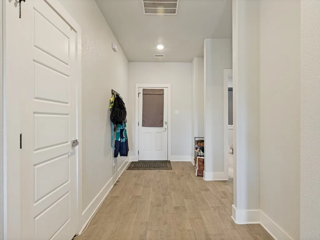 Single Family Residence For Sale in Jack County , 310 Oakwood Avenue, Jacksboro, Texas 76458, 3 Bedrooms, 2 Bathrooms, 2 Garage spaces, 1,914 Sqft, built in 2023, Price $269,000, mls#21350039, Real Estate Agent in Jacksboro, Homes For Sale in Jack county, Homes For Sale in Jacksboro, Realtor in Jacksboro Texas, Real Estate Brokerage Independent Realty Texas, Luminita Cordes Realtor