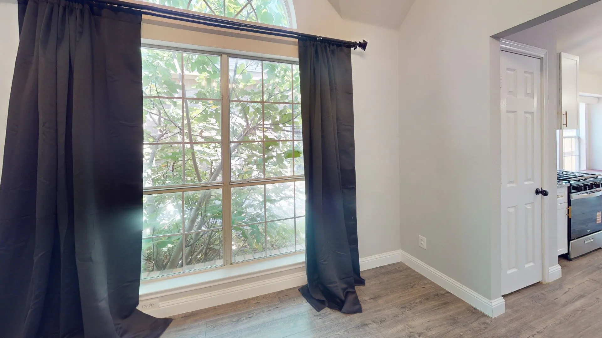 Single Family Residence For Rent in Collin County , 3312 Woodberry Lane, Mc Kinney, Texas 75071, 4 Bedroom, 3 Bathroom, 2 Garage spaces, 2,019 Sqft, built in 2000, mls#21350053, Real Estate Agent in Mc Kinney, Homes For Rent in Collin county, Homes For Rent in Mc Kinney, Realtor in Mc Kinney Texas, Real Estate Brokerage Independent Realty Texas, Luminita Cordes Realtor