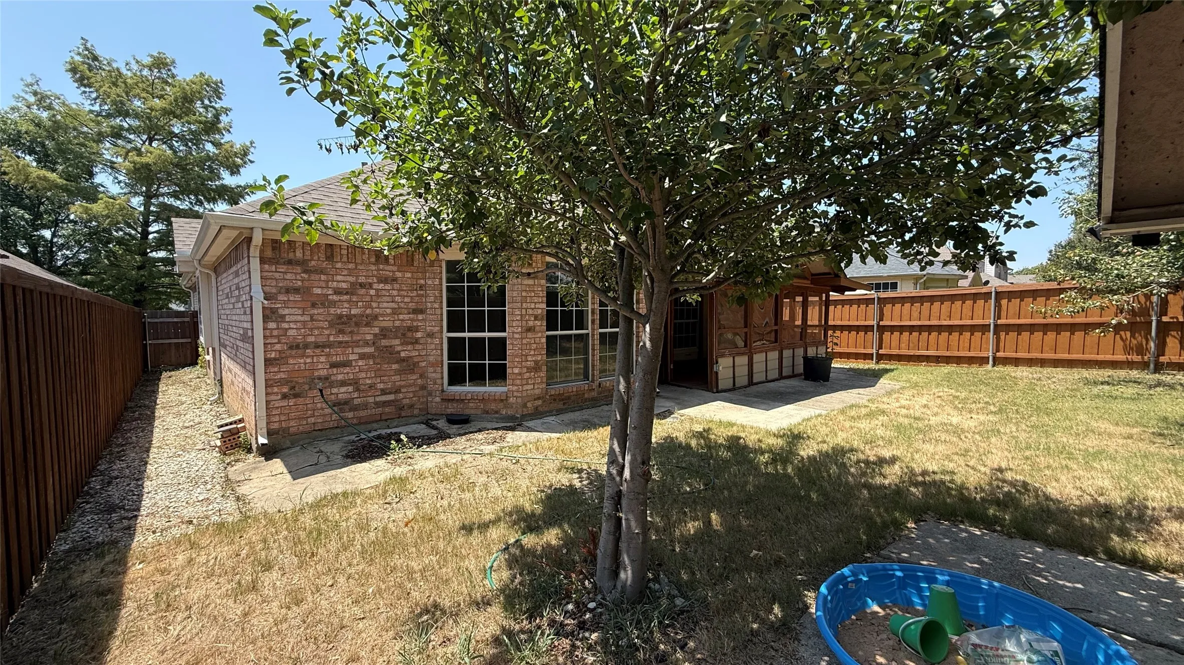 Single Family Residence For Rent in Collin County , 3312 Woodberry Lane, Mc Kinney, Texas 75071, 4 Bedroom, 3 Bathroom, 2 Garage spaces, 2,019 Sqft, built in 2000, mls#21350053, Real Estate Agent in Mc Kinney, Homes For Rent in Collin county, Homes For Rent in Mc Kinney, Realtor in Mc Kinney Texas, Real Estate Brokerage Independent Realty Texas, Luminita Cordes Realtor
