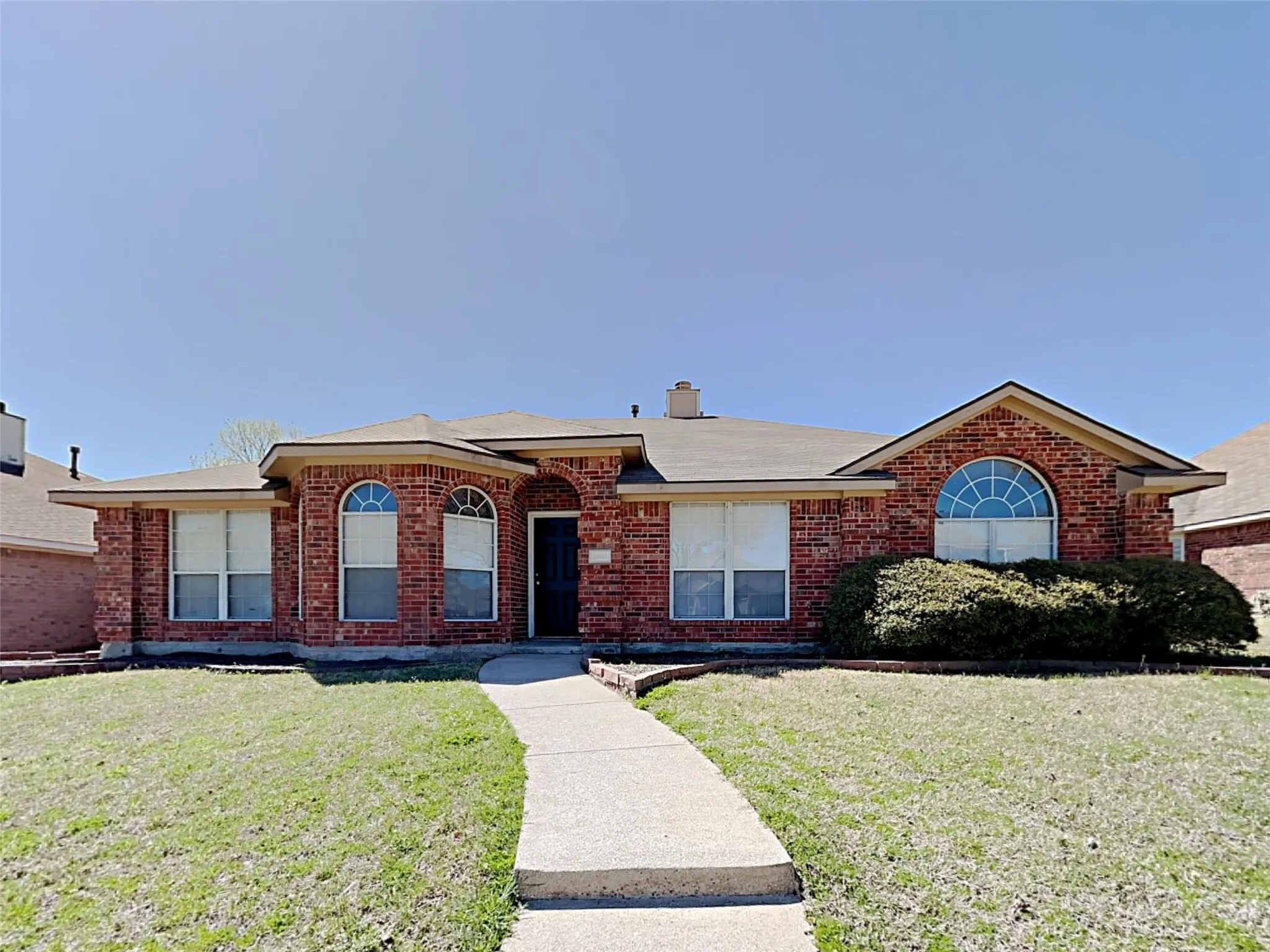 Single Family Residence For Rent in Rockwall County , 643 Big Oak Court, Rockwall, Texas 75087, 4 Bedroom, 2 Bathroom, 2 Garage spaces, 2,370 Sqft, built in 1998, mls#21350045, Real Estate Agent in Rockwall, Homes For Rent in Rockwall county, Homes For Rent in Rockwall, Realtor in Rockwall Texas, Real Estate Brokerage Independent Realty Texas, Luminita Cordes Realtor