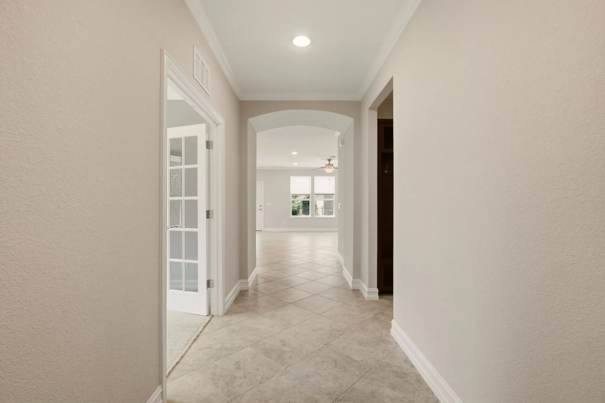 Single Family Residence For Sale in Denton County , 1681 Port Royal Lane, Frisco, Texas 75036, 2 Bedroom, 2 Bathroom, 2 Garage spaces, 1,715 Sqft, built in 2019, mls#21342433, Real Estate Agent in Frisco, Homes For Sale in Denton county, Homes For Sale in Frisco, Realtor in Frisco Texas, Real Estate Brokerage Independent Realty Texas, Luminita Cordes Realtor