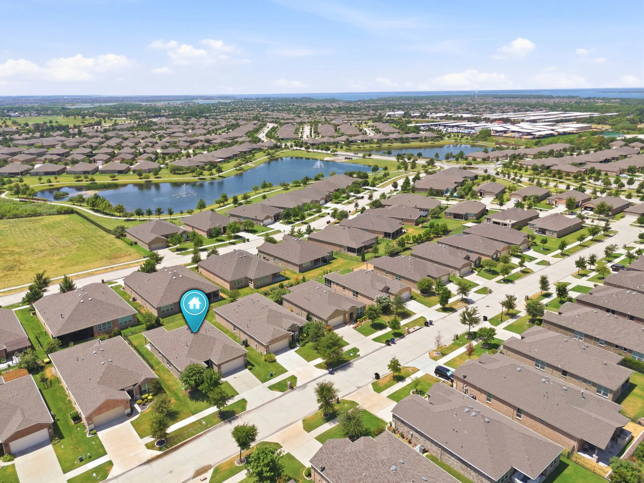 Single Family Residence For Sale in Denton County , 1681 Port Royal Lane, Frisco, Texas 75036, 2 Bedroom, 2 Bathroom, 2 Garage spaces, 1,715 Sqft, built in 2019, mls#21342433, Real Estate Agent in Frisco, Homes For Sale in Denton county, Homes For Sale in Frisco, Realtor in Frisco Texas, Real Estate Brokerage Independent Realty Texas, Luminita Cordes Realtor