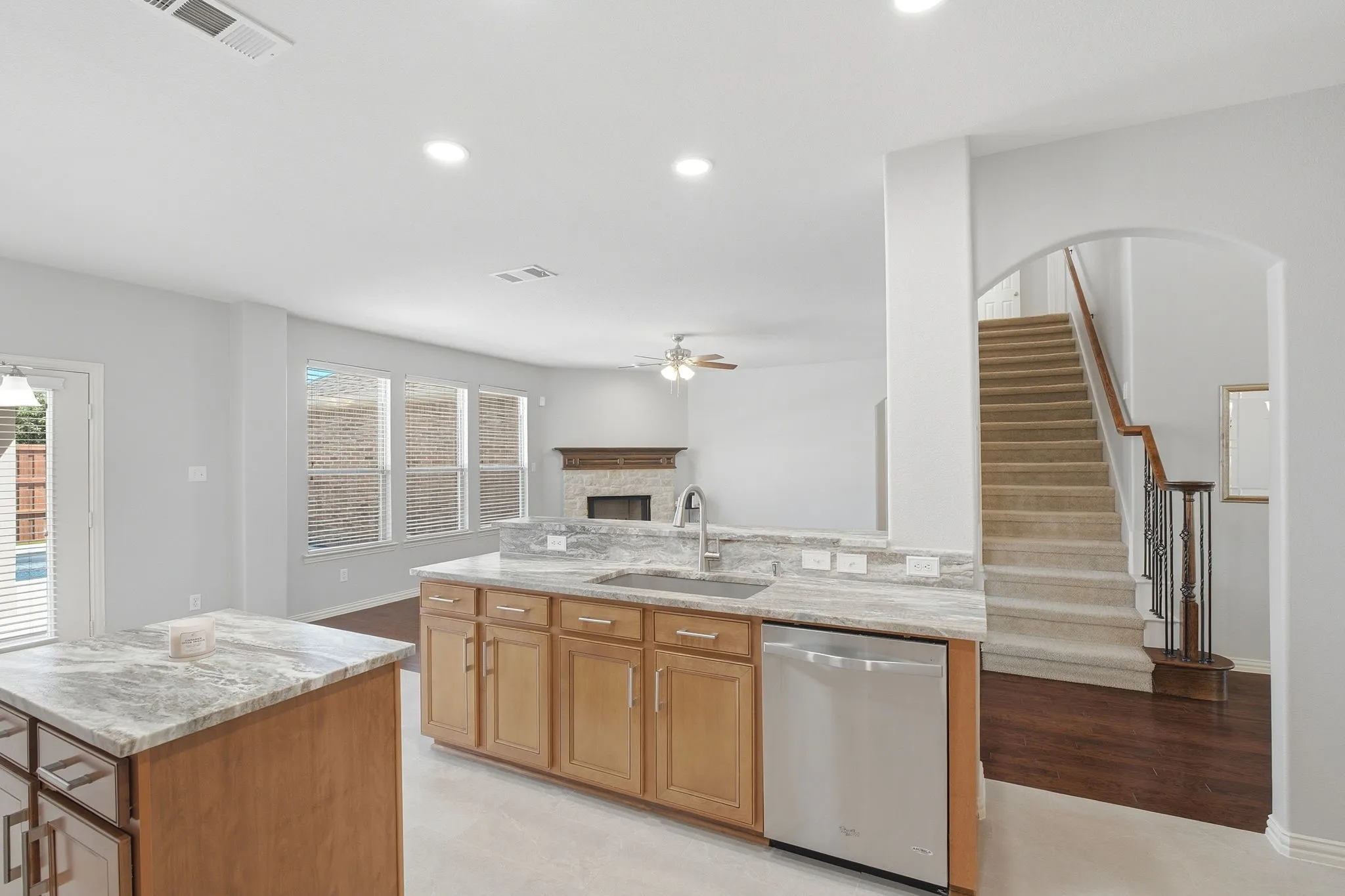 Single Family Residence For Sale in Collin County , 1113 Sunrise Drive, Allen, Texas 75002, 4 Bedroom, 3 Bathroom, 2 Garage spaces, 2,875 Sqft, built in 2009, mls#21349169, Real Estate Agent in Allen, Homes For Sale in Collin county, Homes For Sale in Allen, Realtor in Allen Texas, Real Estate Brokerage Independent Realty Texas, Luminita Cordes Realtor