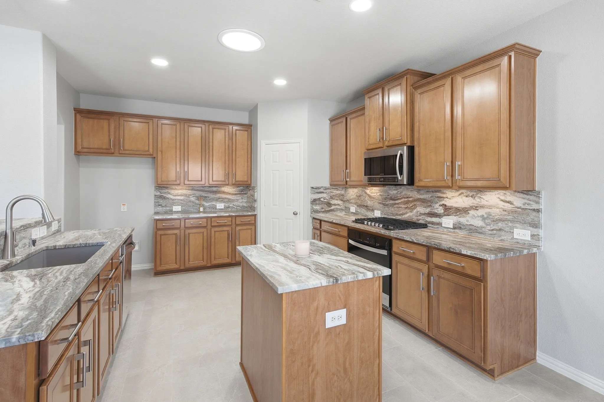 Single Family Residence For Sale in Collin County , 1113 Sunrise Drive, Allen, Texas 75002, 4 Bedroom, 3 Bathroom, 2 Garage spaces, 2,875 Sqft, built in 2009, mls#21349169, Real Estate Agent in Allen, Homes For Sale in Collin county, Homes For Sale in Allen, Realtor in Allen Texas, Real Estate Brokerage Independent Realty Texas, Luminita Cordes Realtor