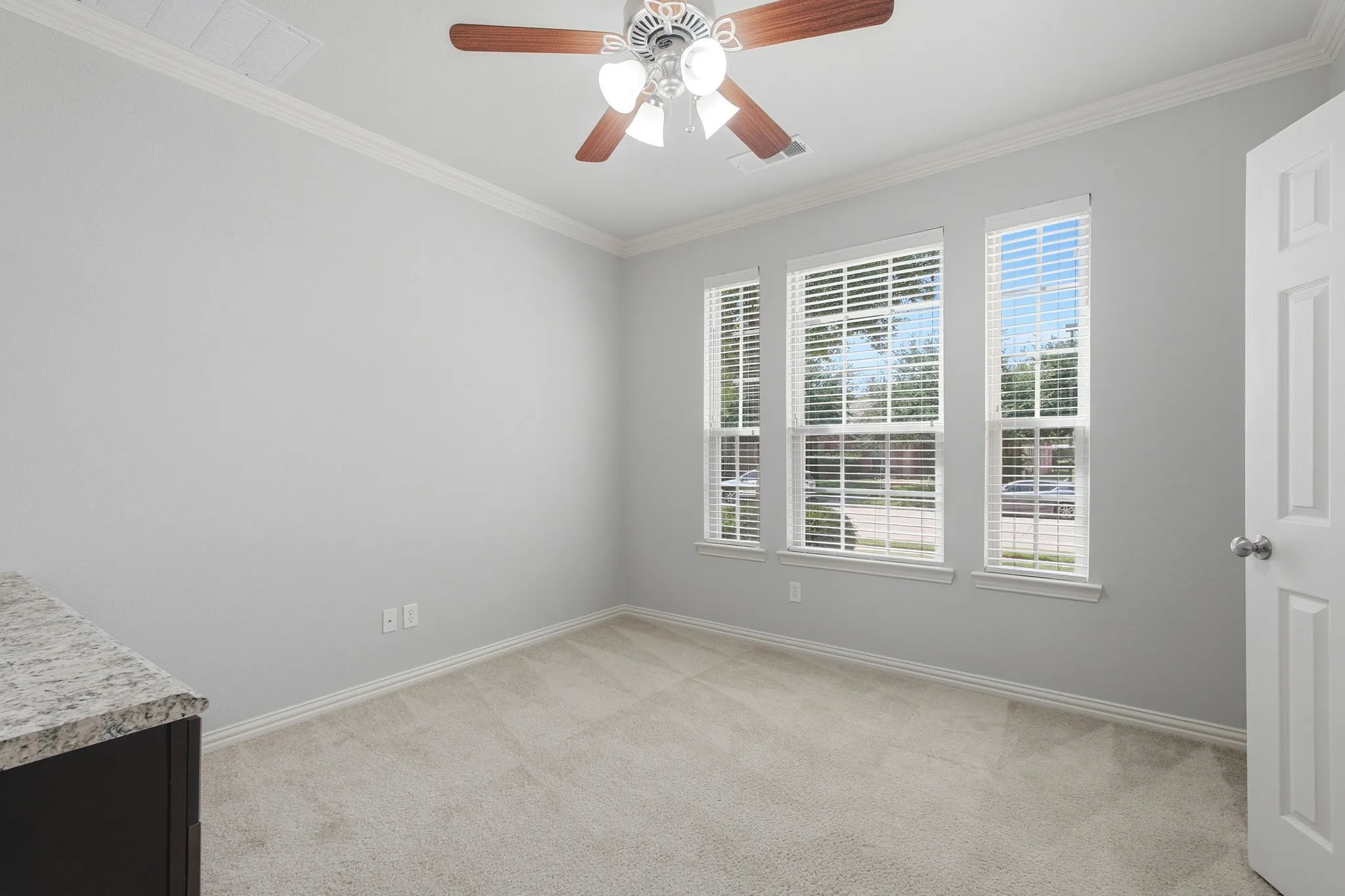 Single Family Residence For Sale in Collin County , 1113 Sunrise Drive, Allen, Texas 75002, 4 Bedroom, 3 Bathroom, 2 Garage spaces, 2,875 Sqft, built in 2009, mls#21349169, Real Estate Agent in Allen, Homes For Sale in Collin county, Homes For Sale in Allen, Realtor in Allen Texas, Real Estate Brokerage Independent Realty Texas, Luminita Cordes Realtor