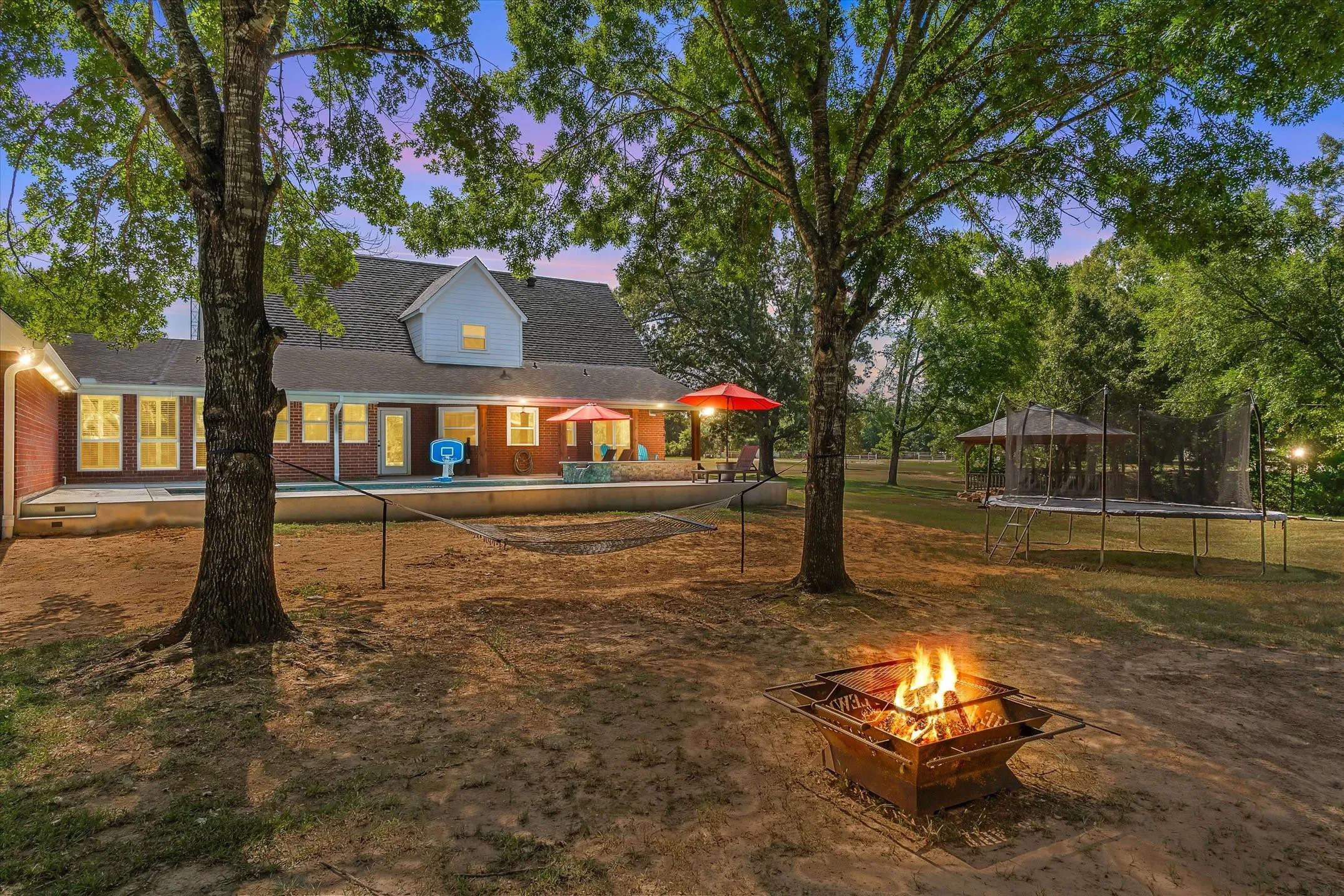 Single Family Residence For Sale in Van Zandt County , 490 VZ County Road 1711 Road, Grand Saline, Texas 75140, 5 Bedroom, 4 Bathroom, 3 Garage spaces, 3,451 Sqft, built in 1996, Price $799,000, mls#21349707, Real Estate Agent in Grand Saline, Homes For Sale in Van Zandt county, Homes For Sale in Grand Saline, Realtor in Grand Saline Texas, Real Estate Brokerage Independent Realty Texas, Luminita Cordes Realtor