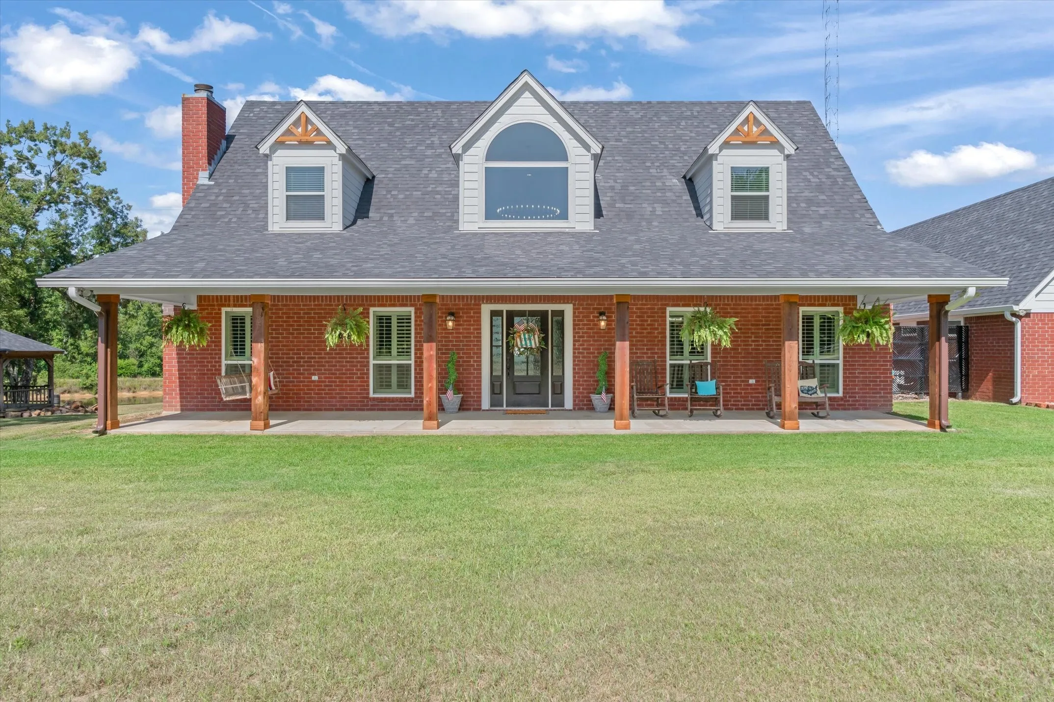 Single Family Residence For Sale in Van Zandt County , 490 VZ County Road 1711 Road, Grand Saline, Texas 75140, 5 Bedroom, 4 Bathroom, 3 Garage spaces, 3,451 Sqft, built in 1996, Price $799,000, mls#21349707, Real Estate Agent in Grand Saline, Homes For Sale in Van Zandt county, Homes For Sale in Grand Saline, Realtor in Grand Saline Texas, Real Estate Brokerage Independent Realty Texas, Luminita Cordes Realtor