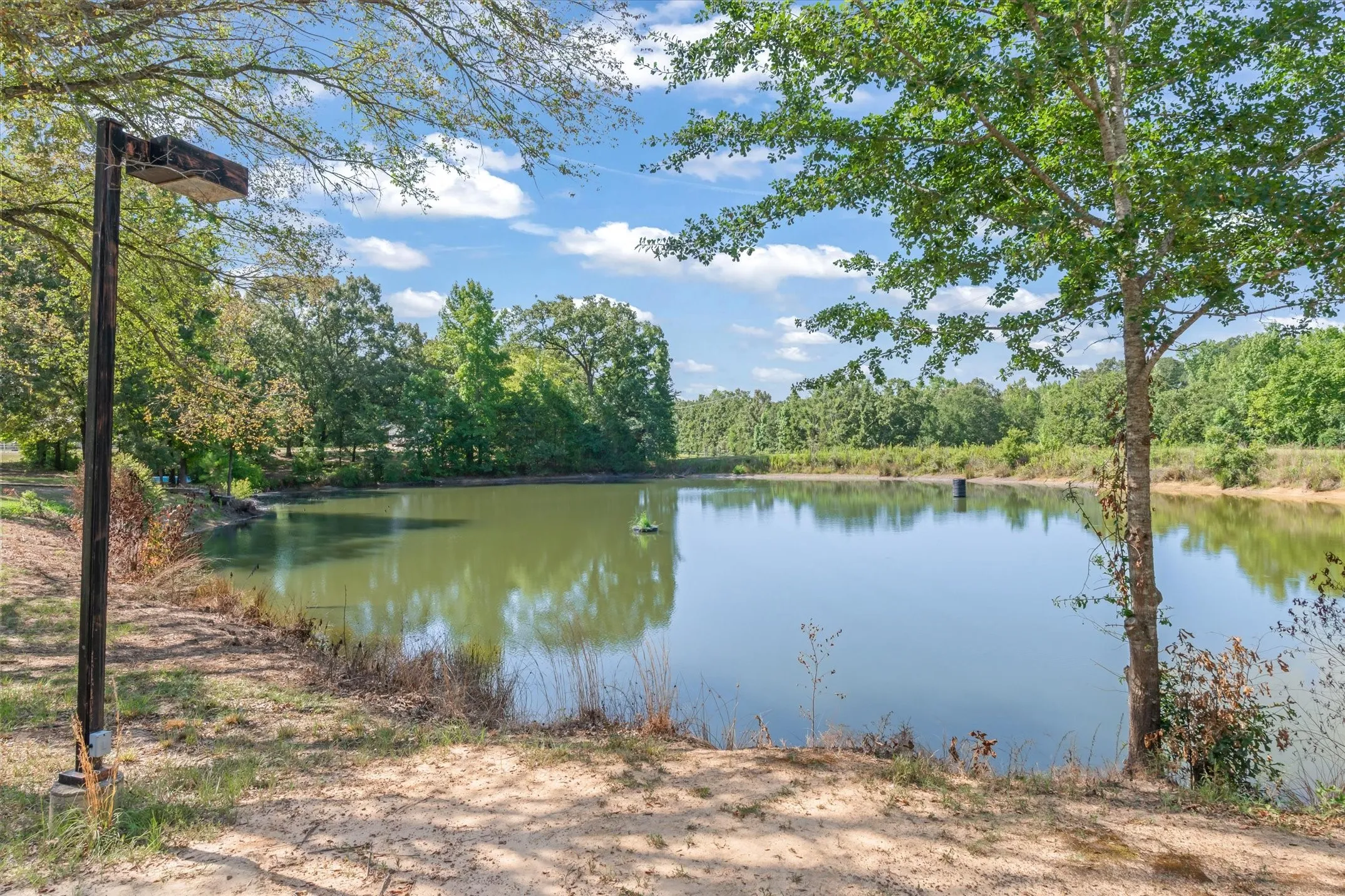 Single Family Residence For Sale in Van Zandt County , 490 VZ County Road 1711 Road, Grand Saline, Texas 75140, 5 Bedroom, 4 Bathroom, 3 Garage spaces, 3,451 Sqft, built in 1996, Price $799,000, mls#21349707, Real Estate Agent in Grand Saline, Homes For Sale in Van Zandt county, Homes For Sale in Grand Saline, Realtor in Grand Saline Texas, Real Estate Brokerage Independent Realty Texas, Luminita Cordes Realtor