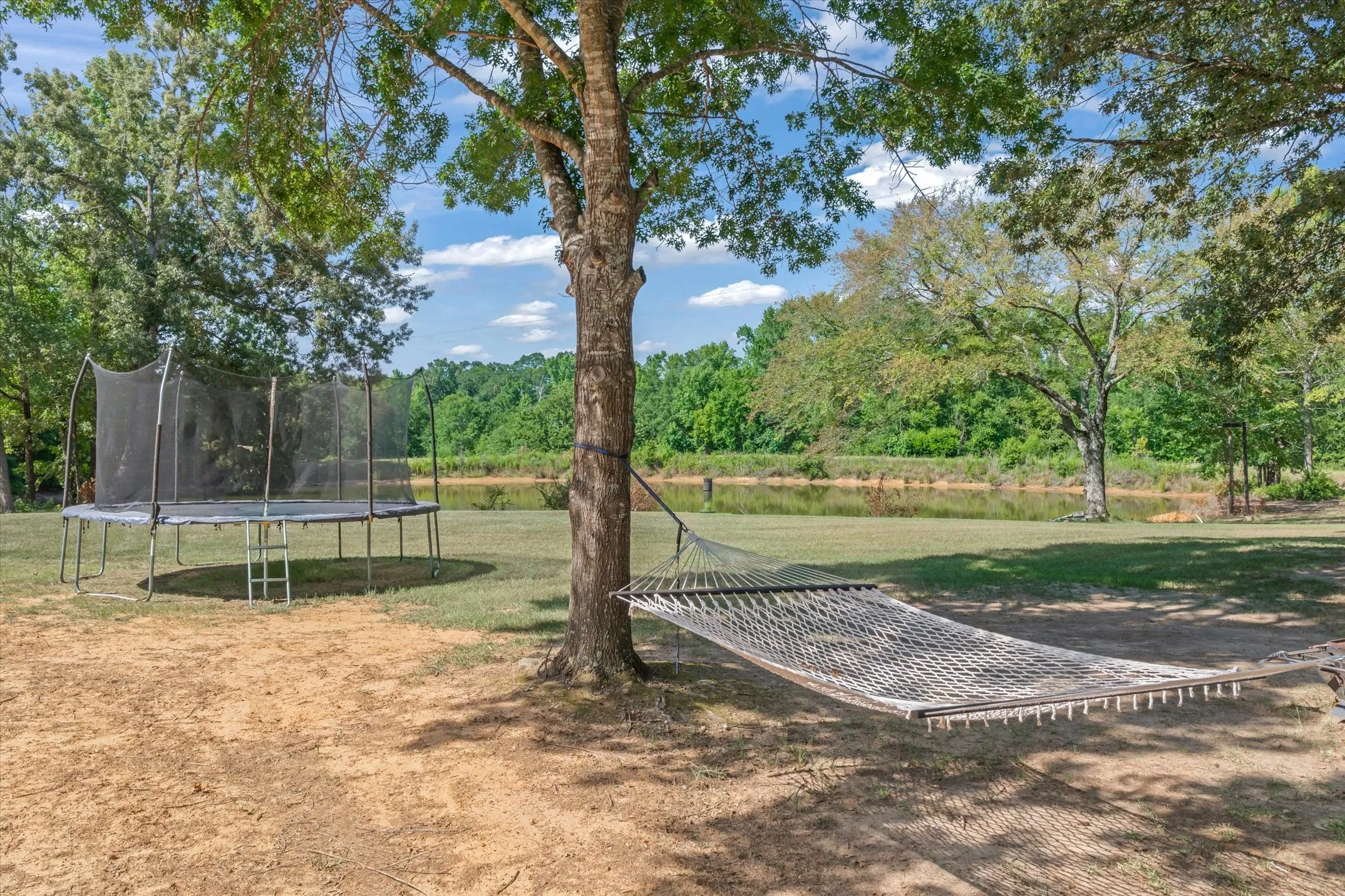 Single Family Residence For Sale in Van Zandt County , 490 VZ County Road 1711 Road, Grand Saline, Texas 75140, 5 Bedroom, 4 Bathroom, 3 Garage spaces, 3,451 Sqft, built in 1996, Price $799,000, mls#21349707, Real Estate Agent in Grand Saline, Homes For Sale in Van Zandt county, Homes For Sale in Grand Saline, Realtor in Grand Saline Texas, Real Estate Brokerage Independent Realty Texas, Luminita Cordes Realtor