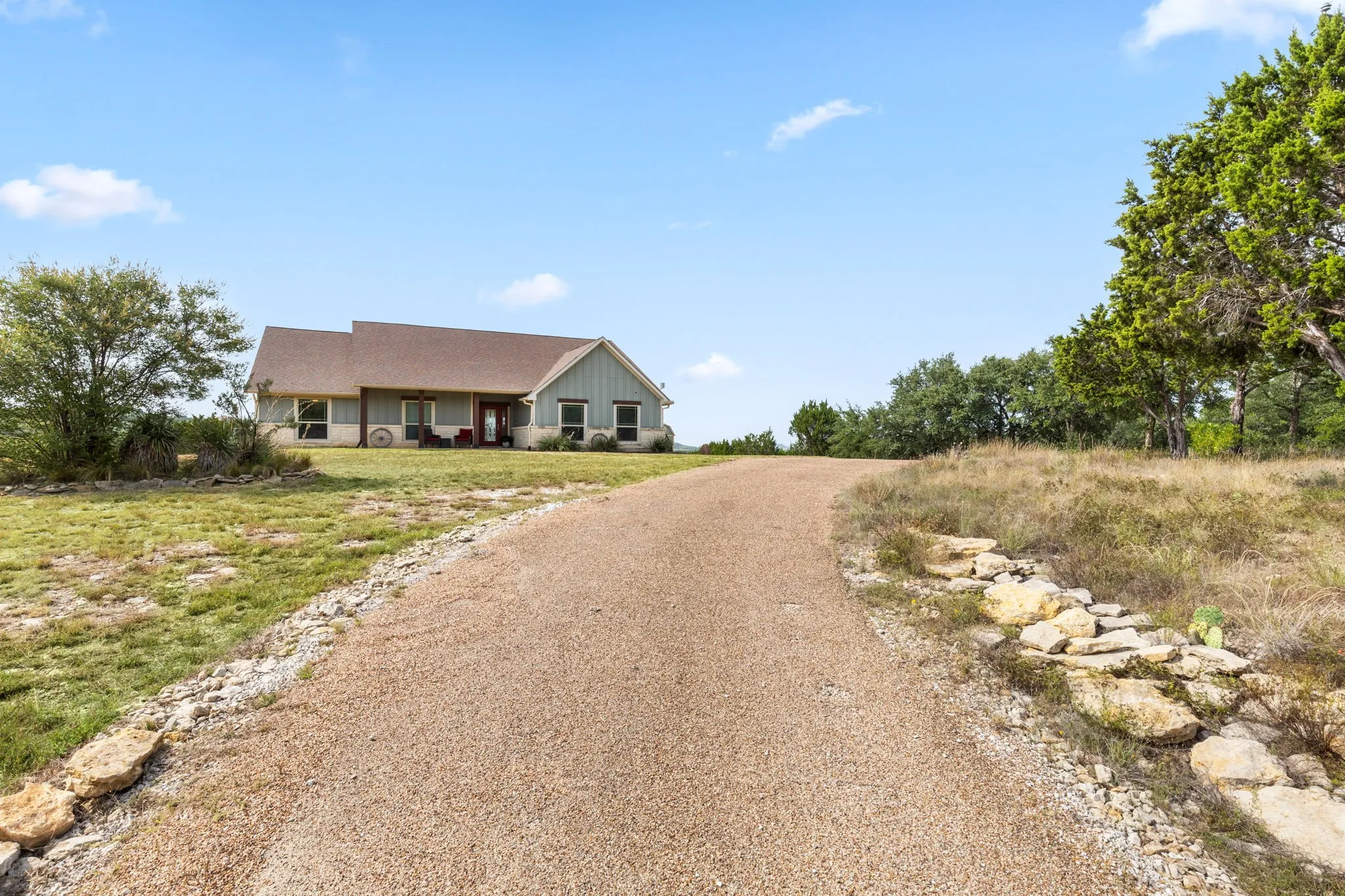 Single Family Residence For Sale in Palo Pinto County , 1626 Sawtooth Mountain Road, Graford, Texas 76449, 3 Bedrooms, 3 Bathrooms, 2 Garage spaces, 2,109 Sqft, built in 2017, Price $535,000, mls#21349587, Real Estate Agent in Graford, Homes For Sale in Palo Pinto county, Homes For Sale in Graford, Realtor in Graford Texas, Real Estate Brokerage Independent Realty Texas, Luminita Cordes Realtor