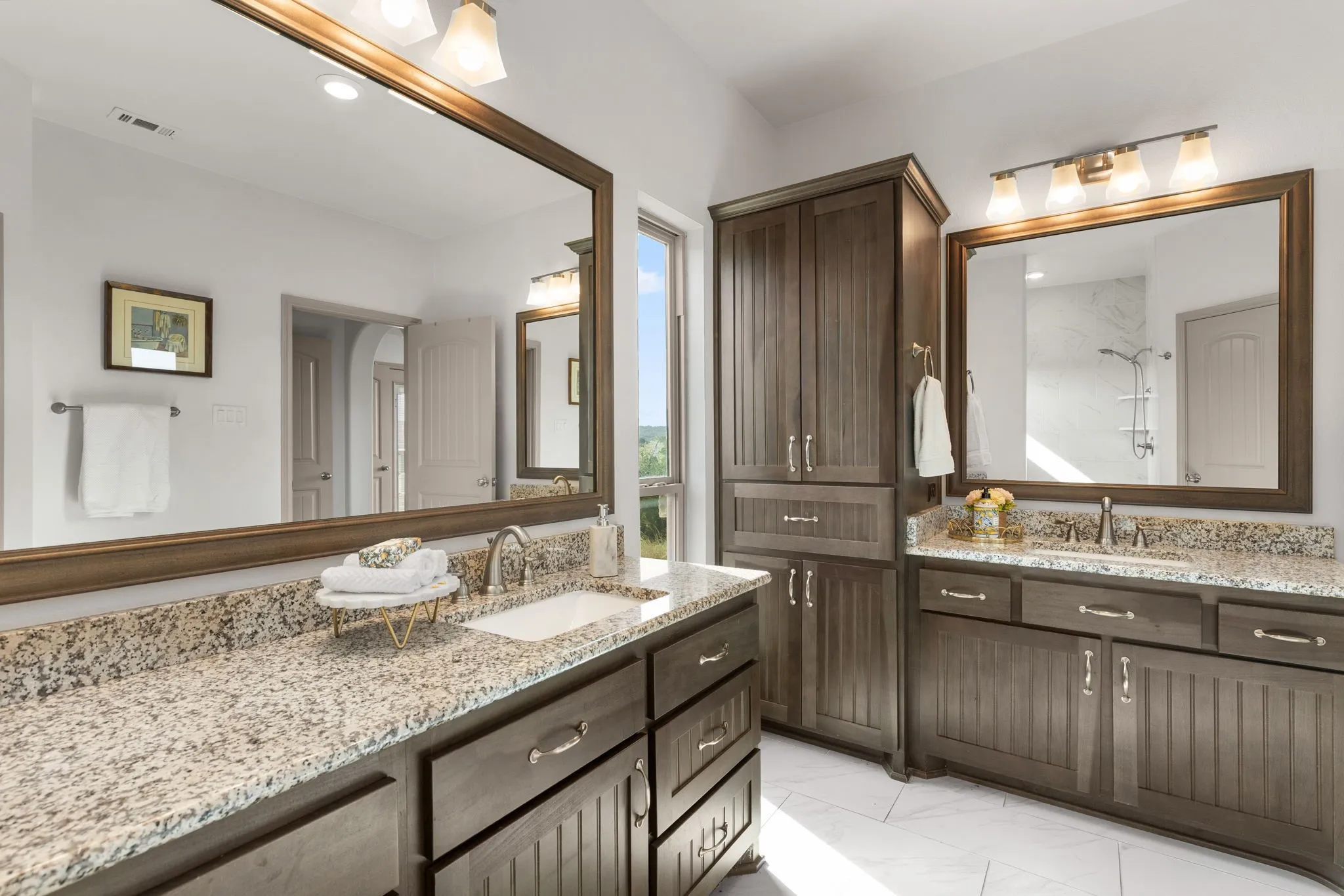 Single Family Residence For Sale in Palo Pinto County , 1626 Sawtooth Mountain Road, Graford, Texas 76449, 3 Bedrooms, 3 Bathrooms, 2 Garage spaces, 2,109 Sqft, built in 2017, Price $535,000, mls#21349587, Real Estate Agent in Graford, Homes For Sale in Palo Pinto county, Homes For Sale in Graford, Realtor in Graford Texas, Real Estate Brokerage Independent Realty Texas, Luminita Cordes Realtor