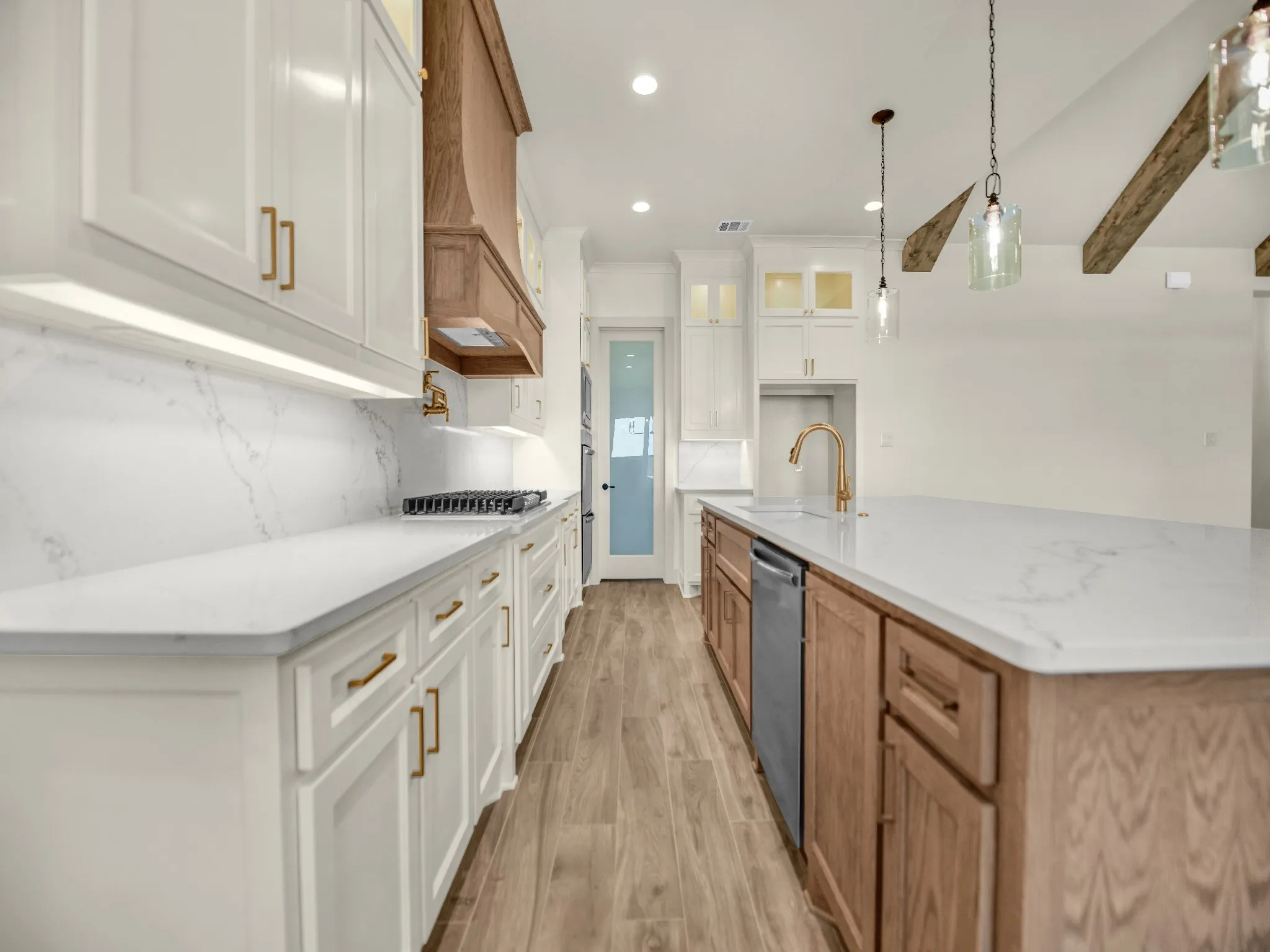 Single Family Residence For Sale in Wise County , 115 Guynell Ridge, Decatur, Texas 76234, 3 Bedroom, 3 Bathroom, 3 Garage spaces, 2,746 Sqft, built in 2026, mls#21350046, Real Estate Agent in Decatur, Homes For Sale in Wise county, Homes For Sale in Decatur, Realtor in Decatur Texas, Real Estate Brokerage Independent Realty Texas, Luminita Cordes Realtor