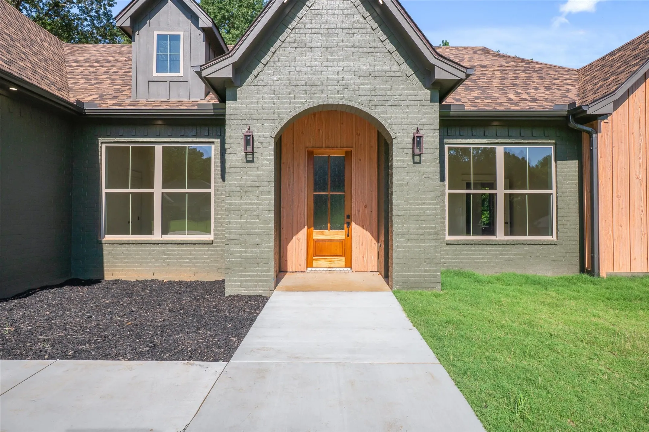 Single Family Residence For Sale in Smith County , 14606 FALLOW, Lindale, Texas 75771, 4 Bedrooms, 3 Bathrooms, 2 Garage spaces, 2,200 Sqft, built in 2025, Price $469,000, mls#21349704, Real Estate Agent in Lindale, Homes For Sale in Smith county, Homes For Sale in Lindale, Realtor in Lindale Texas, Real Estate Brokerage Independent Realty Texas, Luminita Cordes Realtor