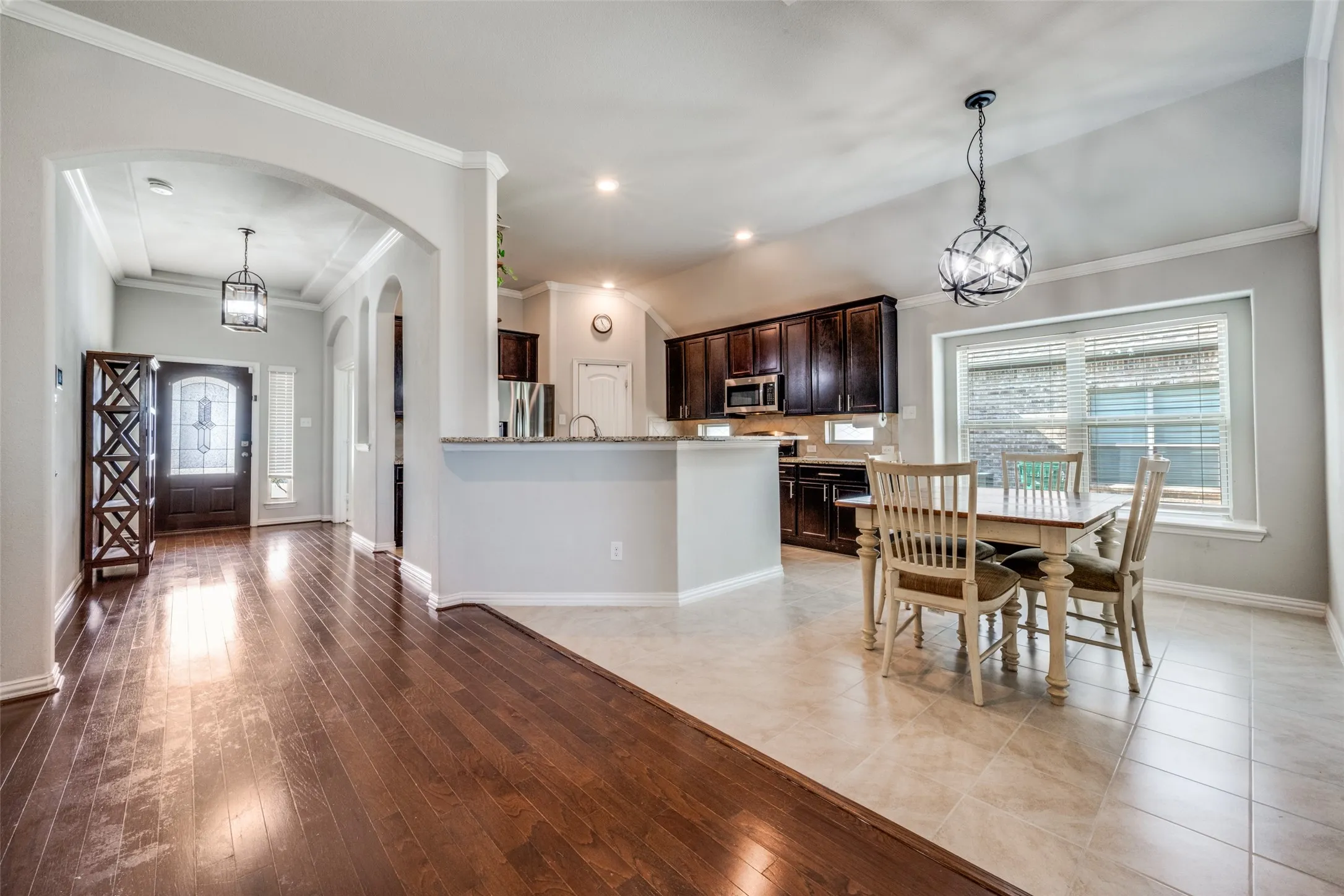 Single Family Residence For Sale in Denton County , 1913 Pavilion Lane, Denton, Texas 76210, 4 Bedrooms, 2 Bathrooms, 2 Garage spaces, 1,874 Sqft, built in 2017, Price $389,900, mls#21350084, Real Estate Agent in Denton, Homes For Sale in Denton county, Homes For Sale in Denton, Realtor in Denton Texas, Real Estate Brokerage Independent Realty Texas, Luminita Cordes Realtor